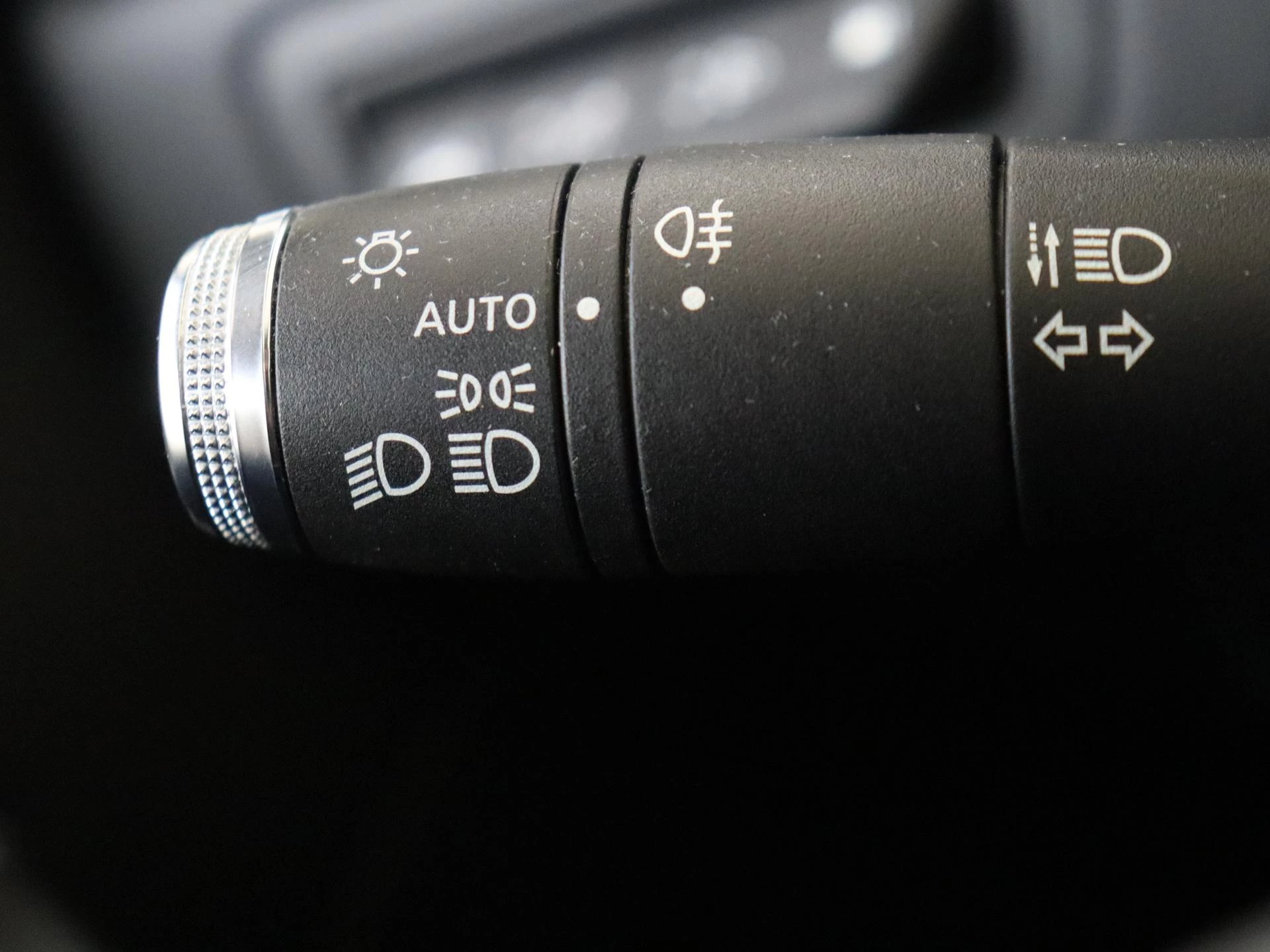 Renault-Captur-image-22