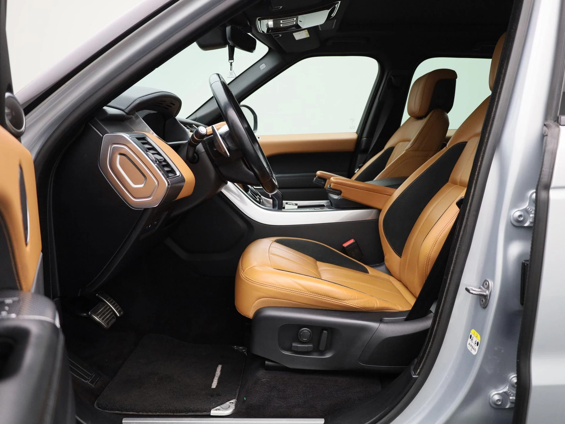 Land Rover-Range Rover Sport-image-10