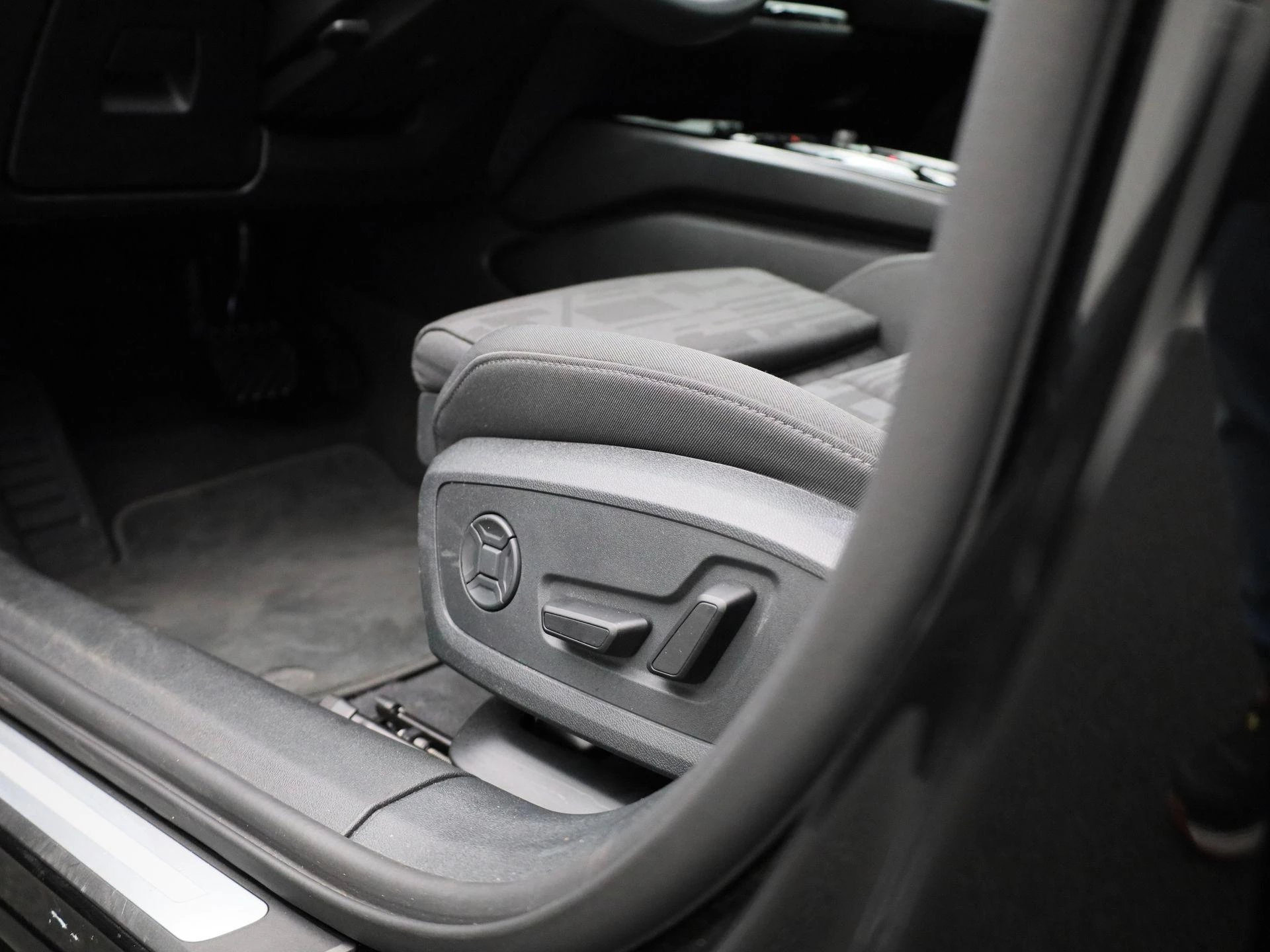 Audi A5 Avant 2.0 e-hybrid quattro S edition