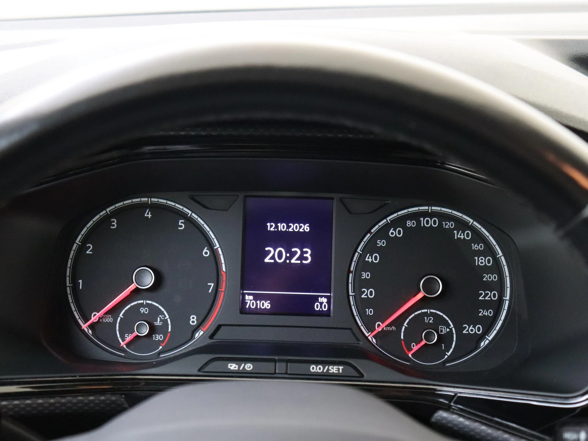 Volkswagen-T-Cross-image-10