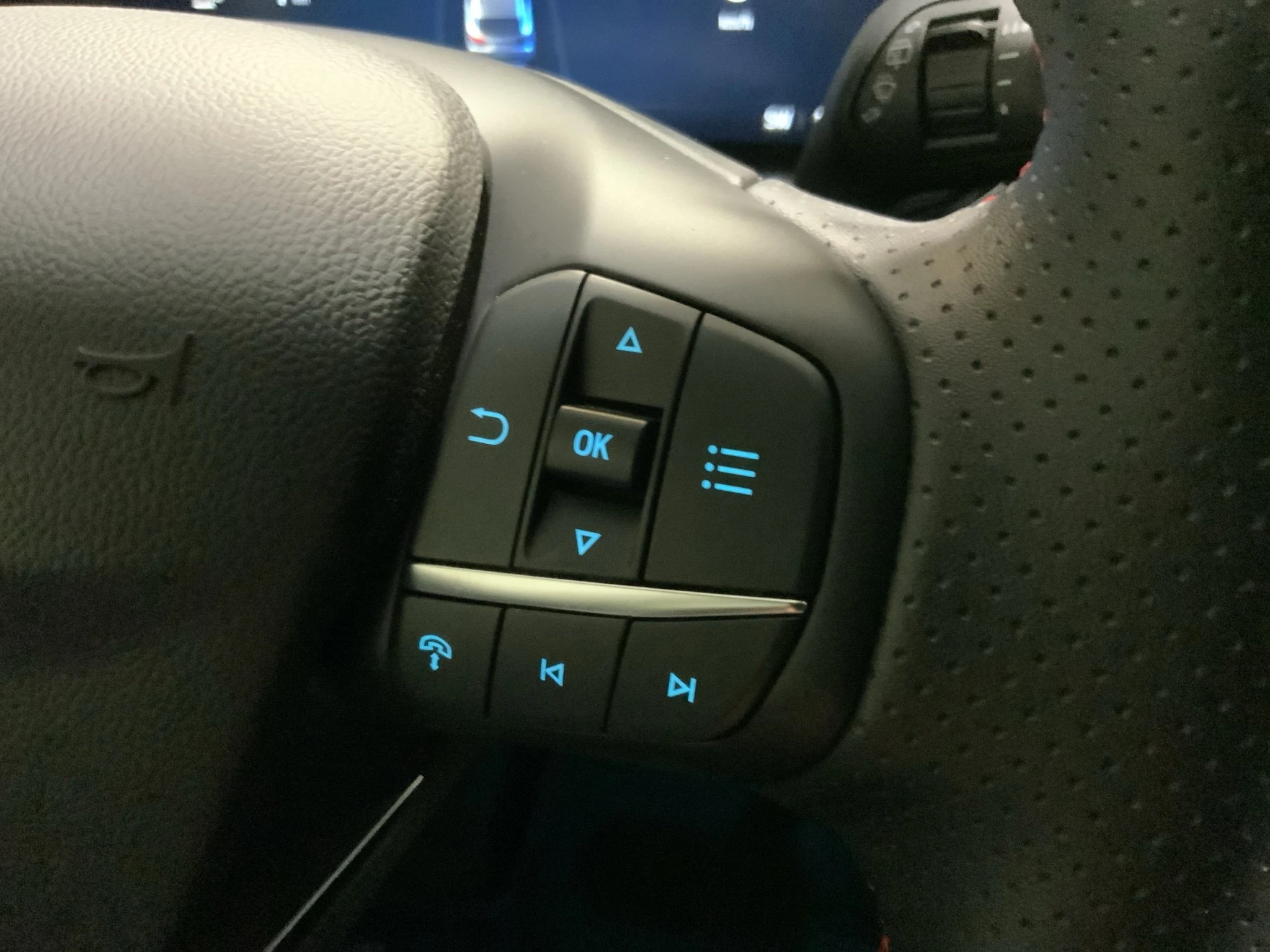 Ford-Kuga-image-18