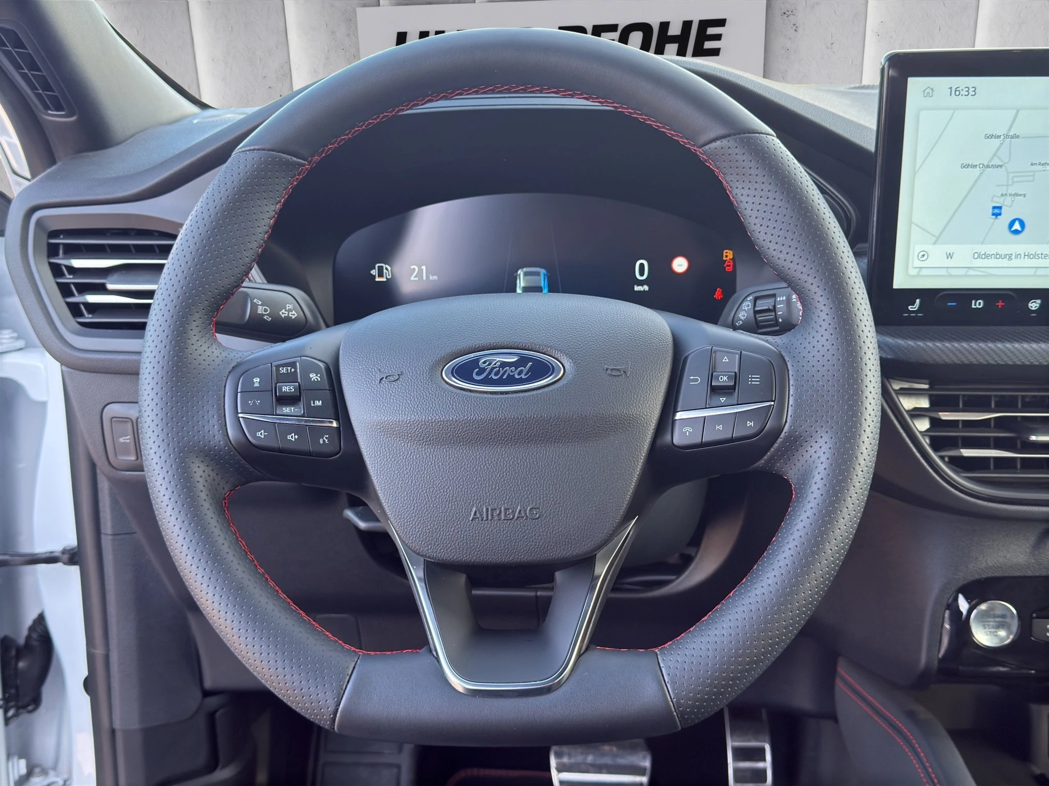 Ford Kuga ST-Line X Aut.*AHK*360GRAD*LED-MATRIX*NAVI*GRA*WINTER-PKT.