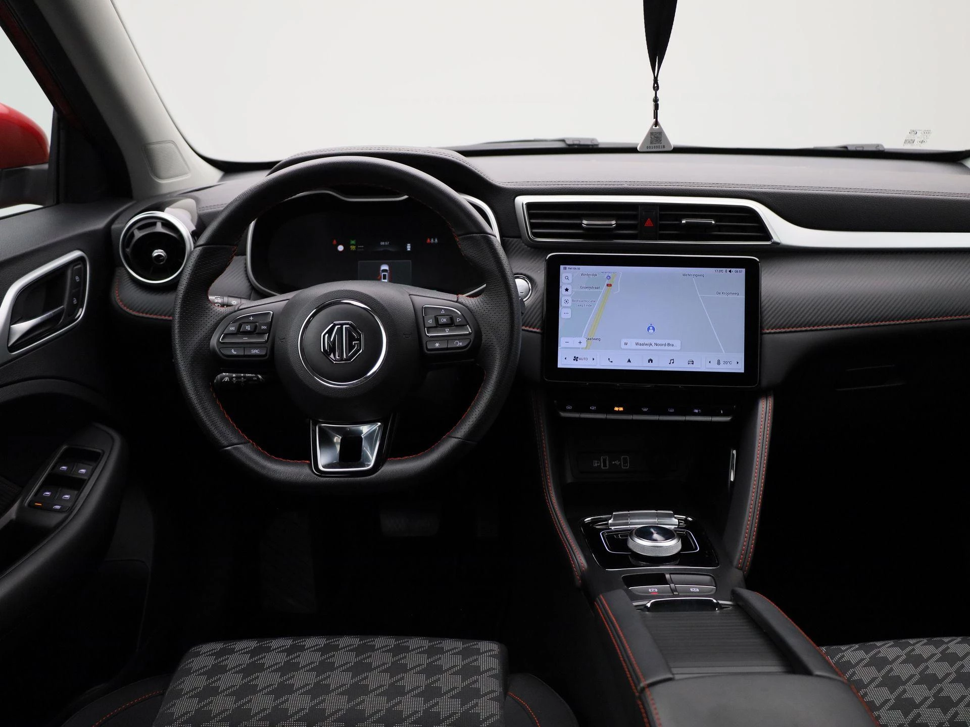 MG-ZS EV-image-6