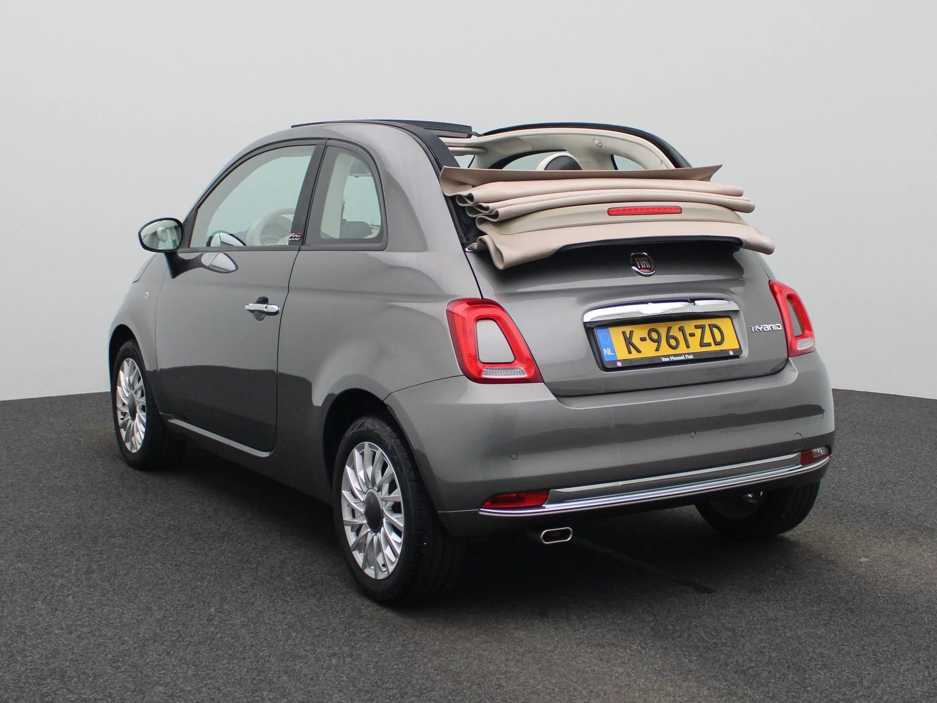 Fiat 500C 1.0 Hybrid Lounge