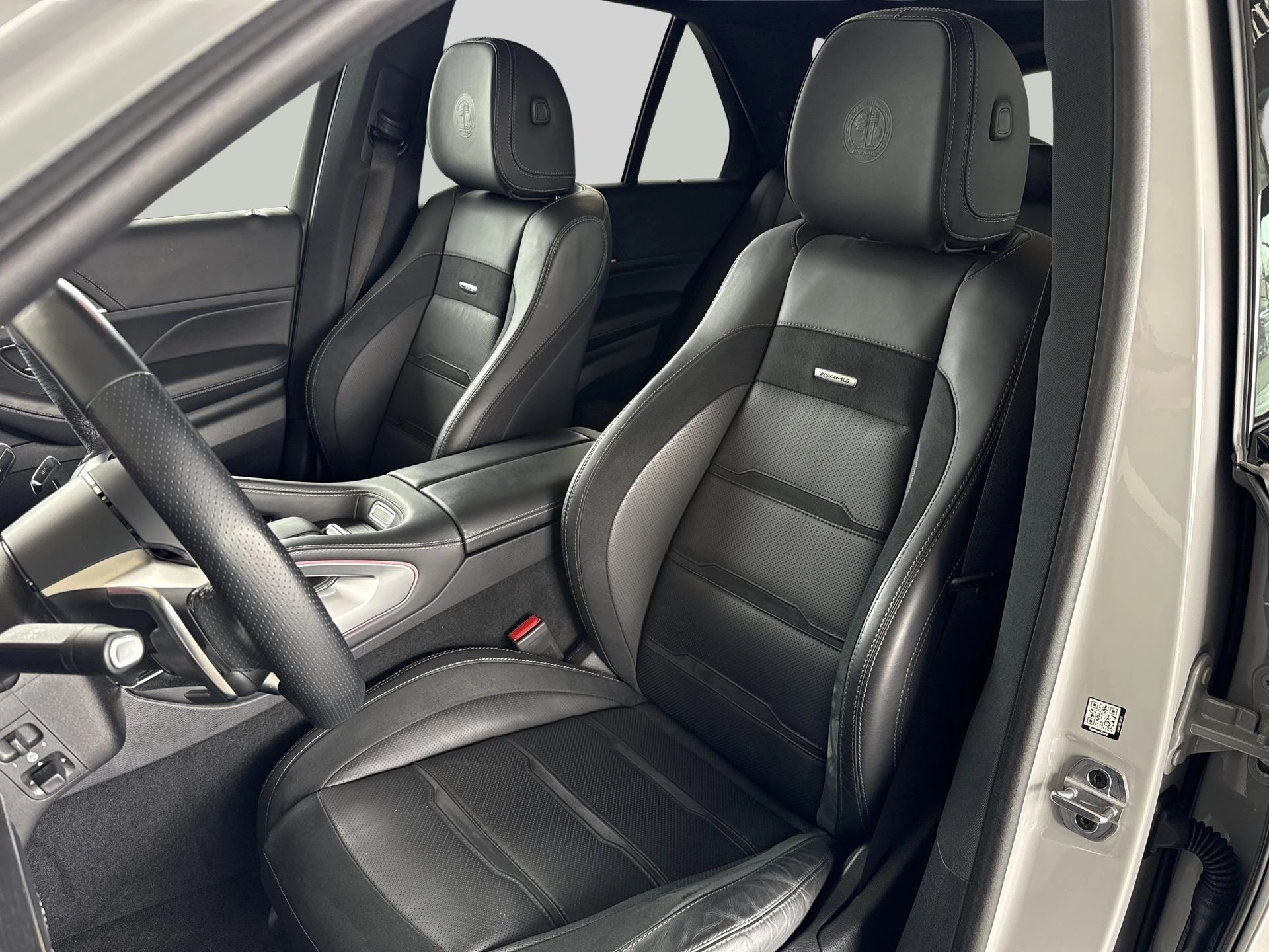 Mercedes-Benz GLE 53 AMG HYBRID + 30 gr+ PANO DAK + TREKHAAK + NAPPA + BURMESTER +