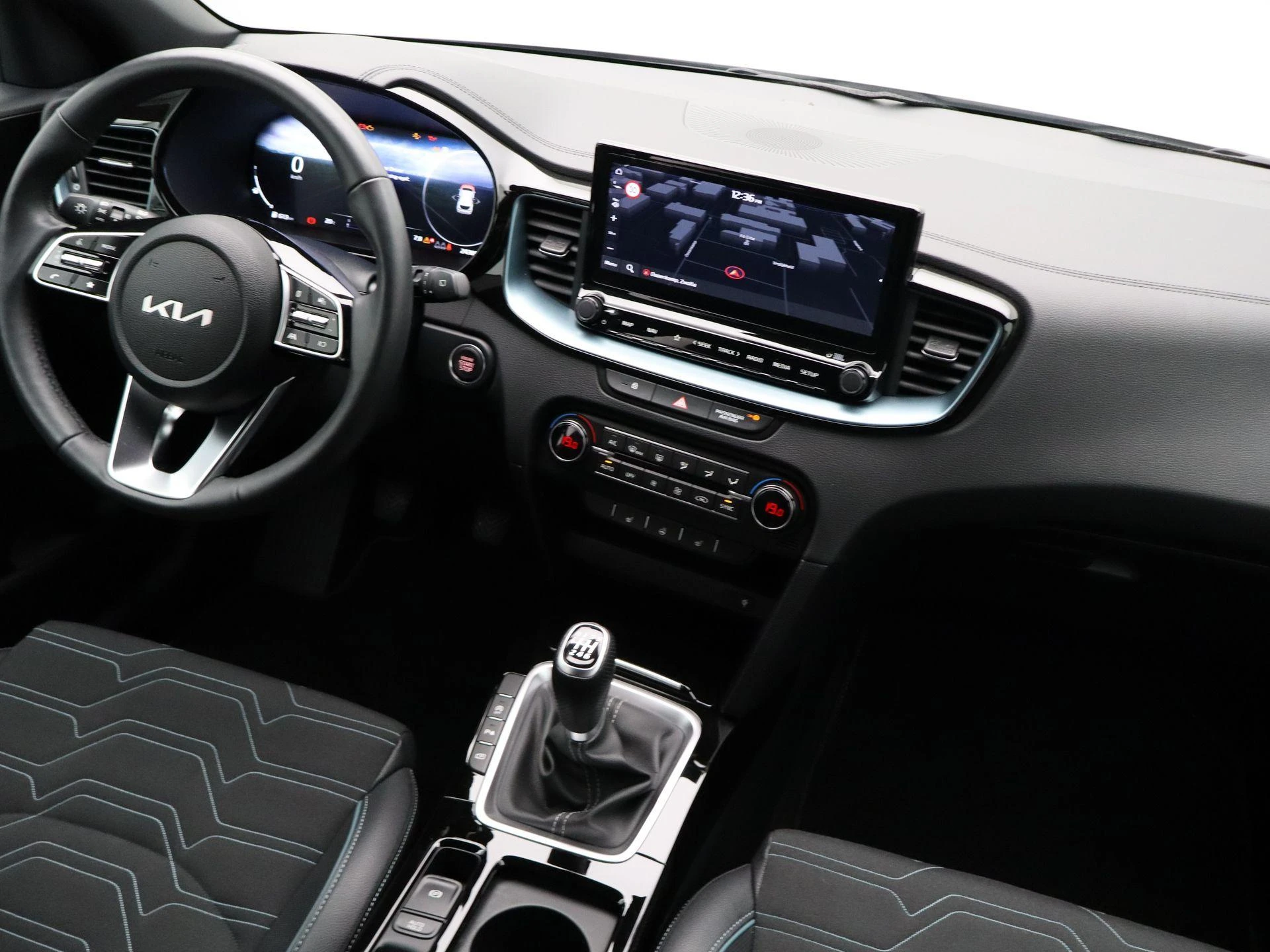 Kia-Ceed Sportswagon-image-35