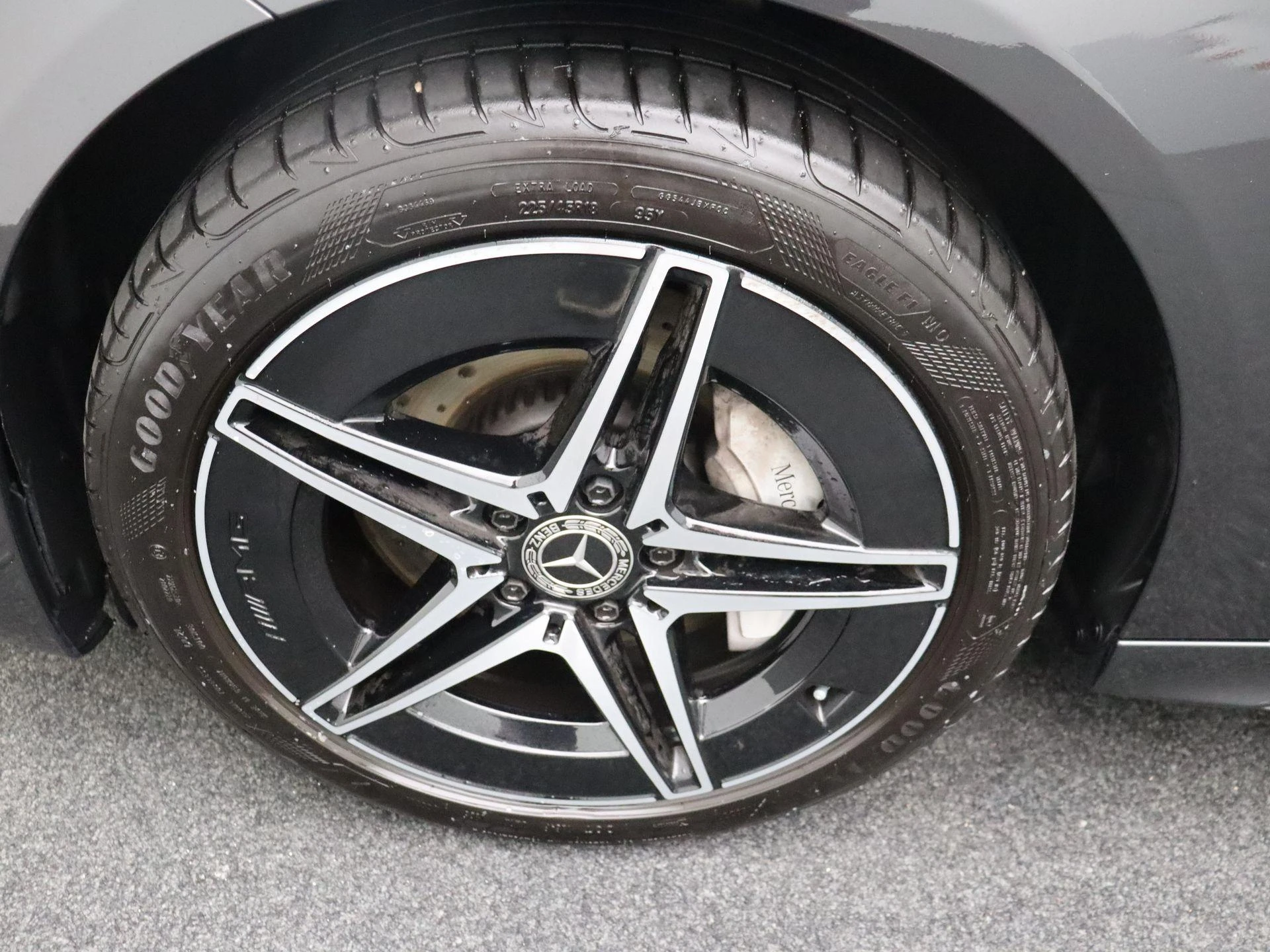 Mercedes-Benz-Classe C-image-6