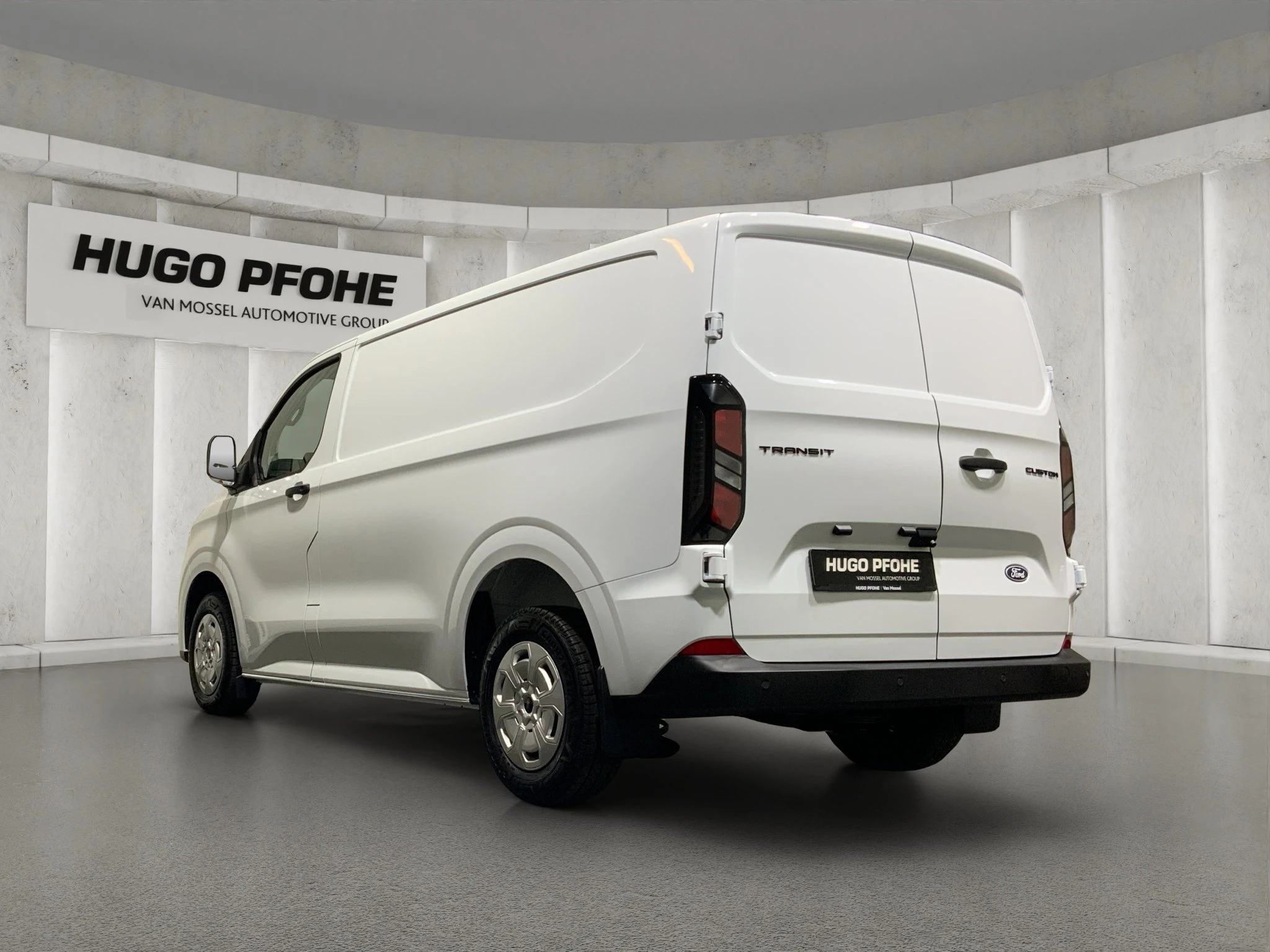 Ford-Transit Custom-image-2