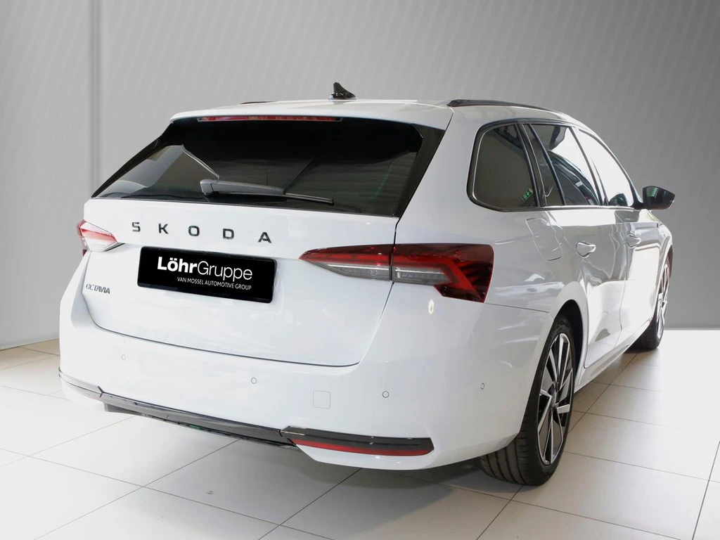 Škoda Octavia Combi Sportline 2.0 TDI UPE 54.330 AHK