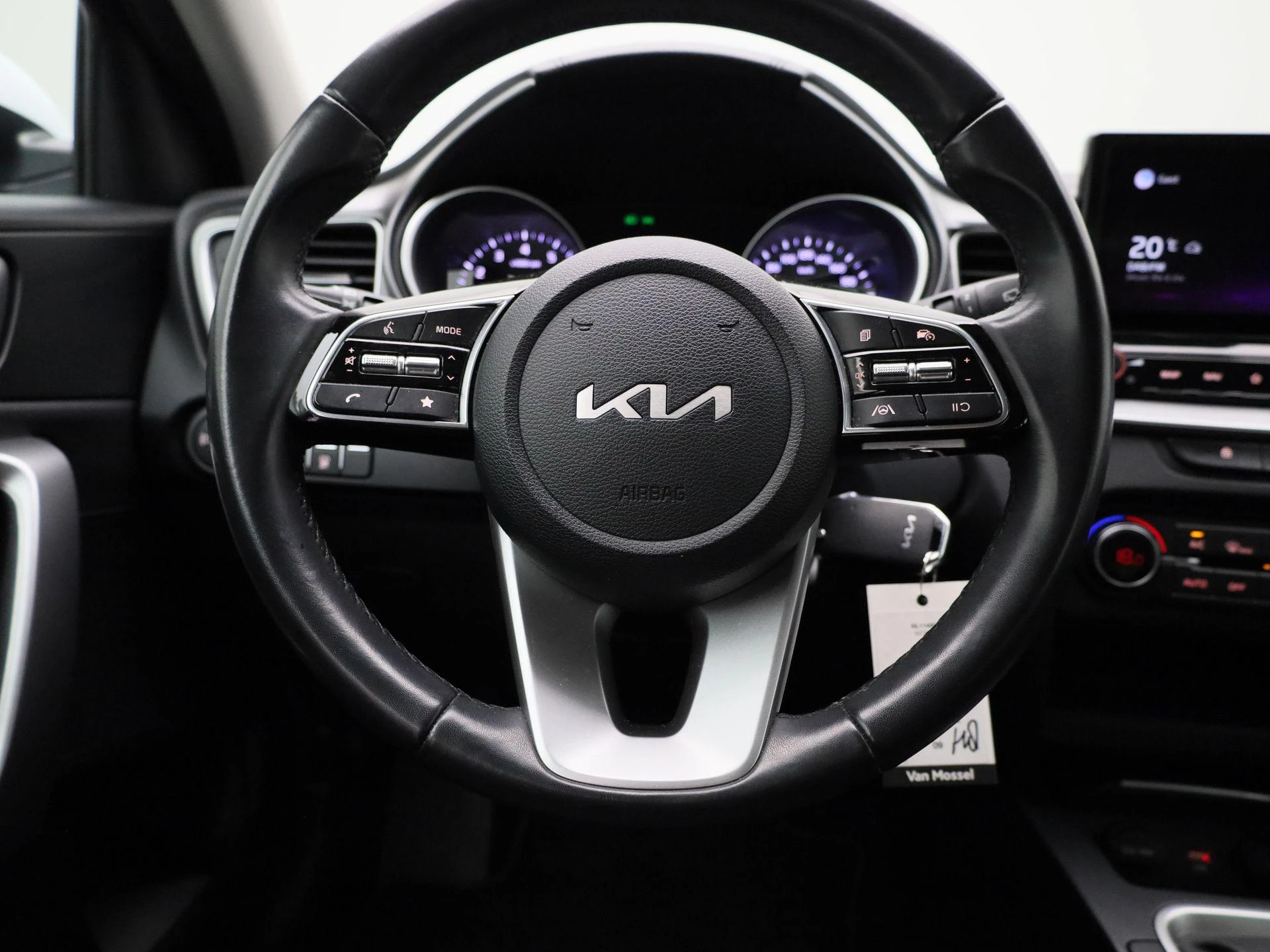 Kia-Ceed Sportswagon-image-2