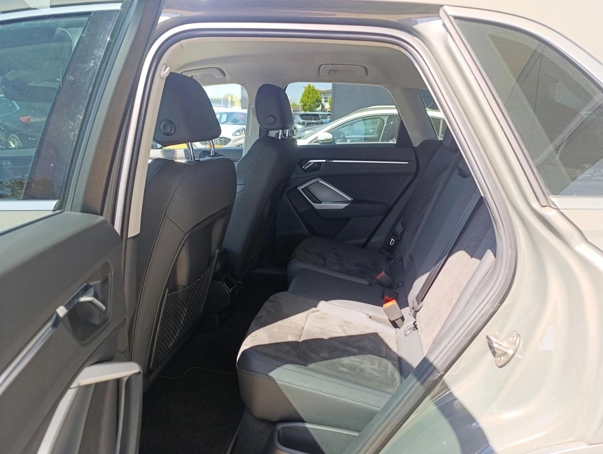 Audi-Q3-image-14