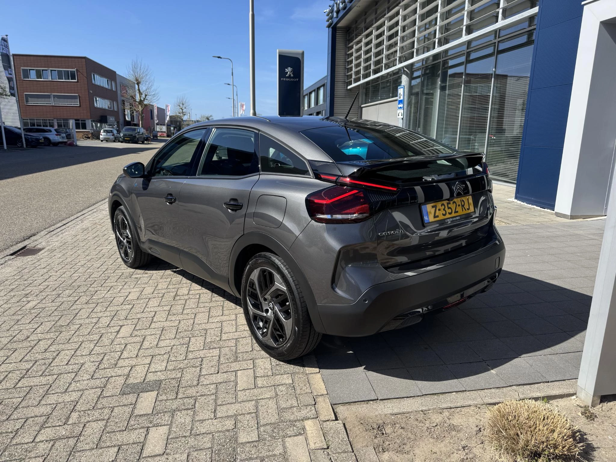 Citroën-ë-C4-image-2