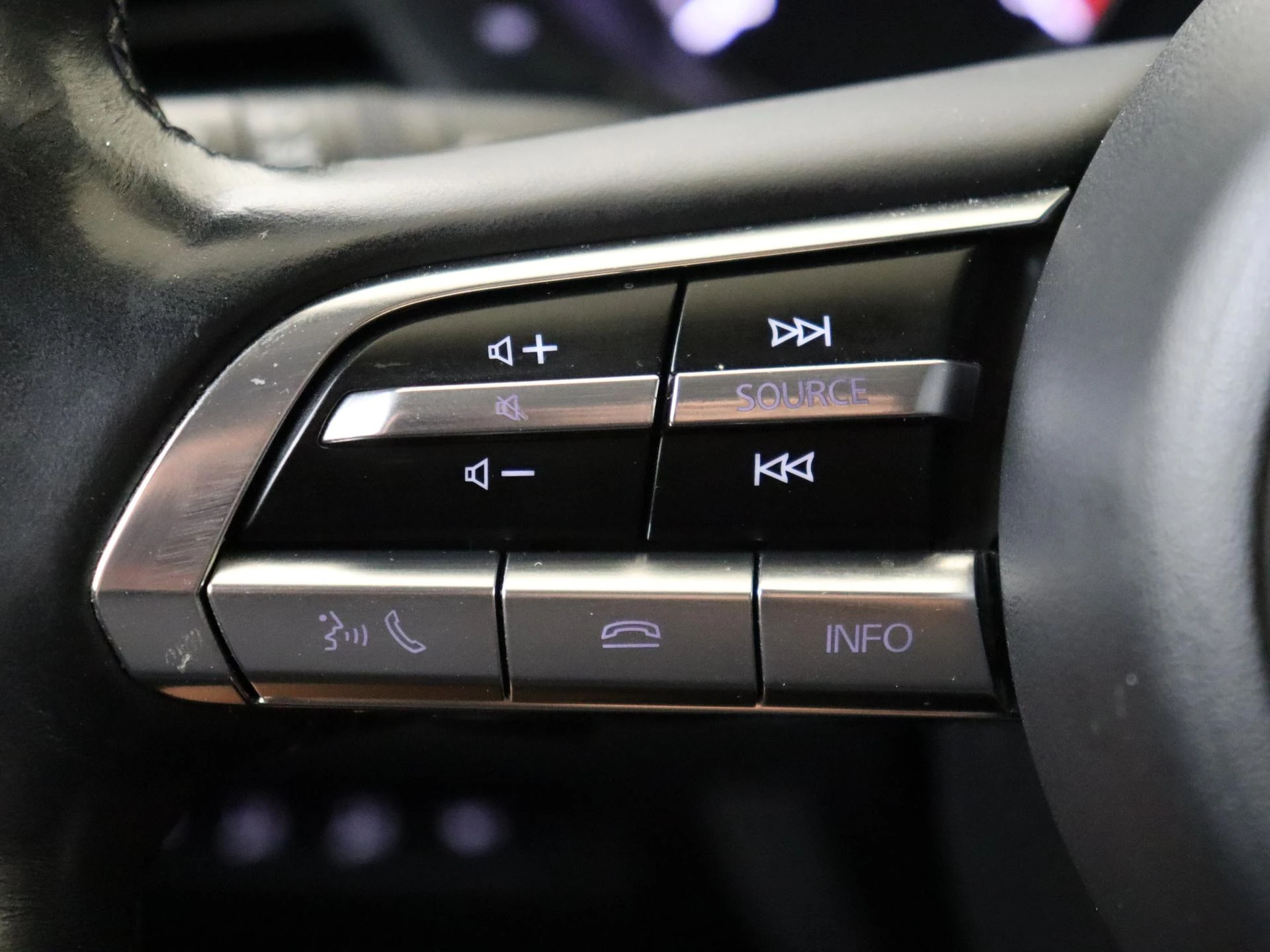 Mazda-CX-30-image-11