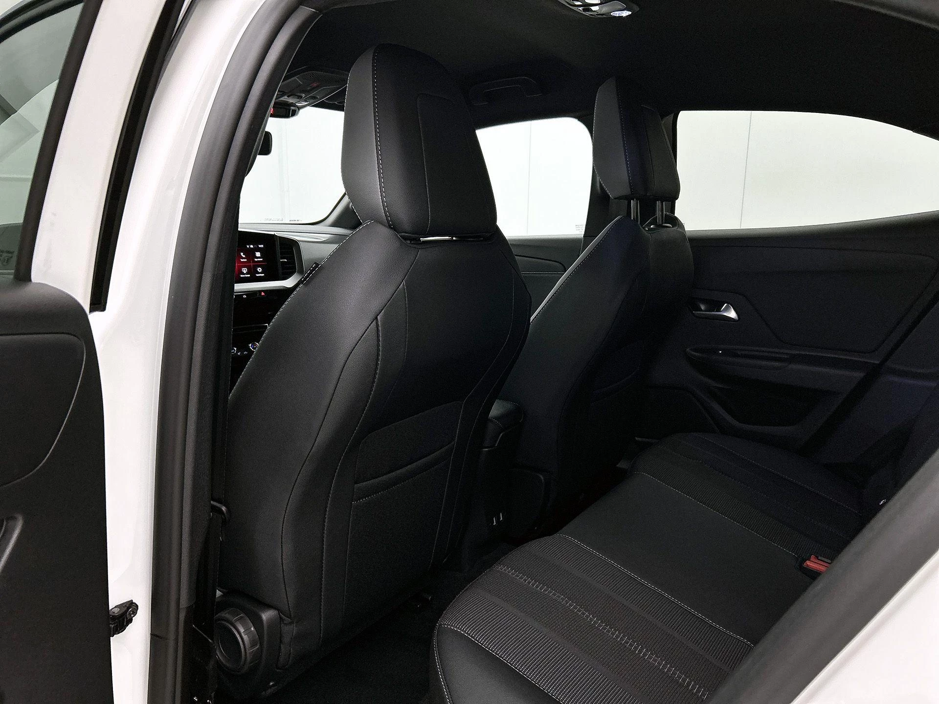 Opel-Mokka-image-26