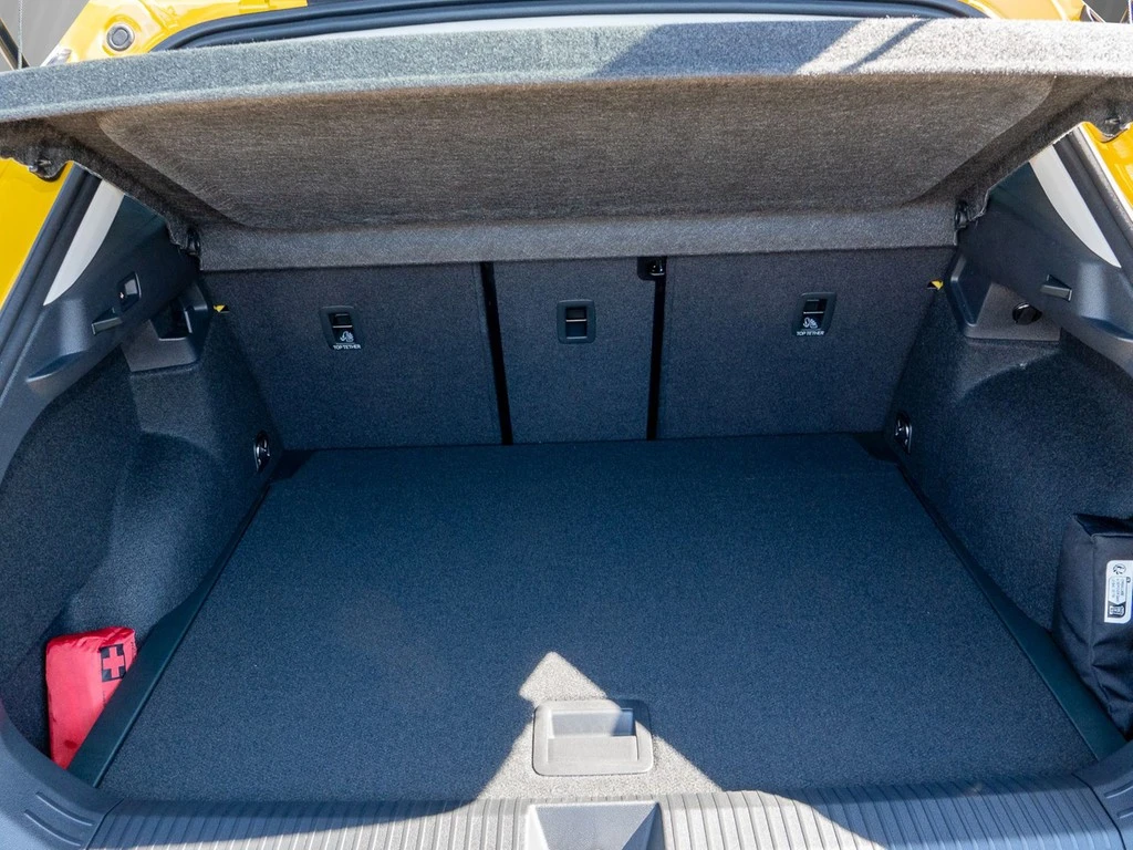 Volkswagen-T-Roc-image-5