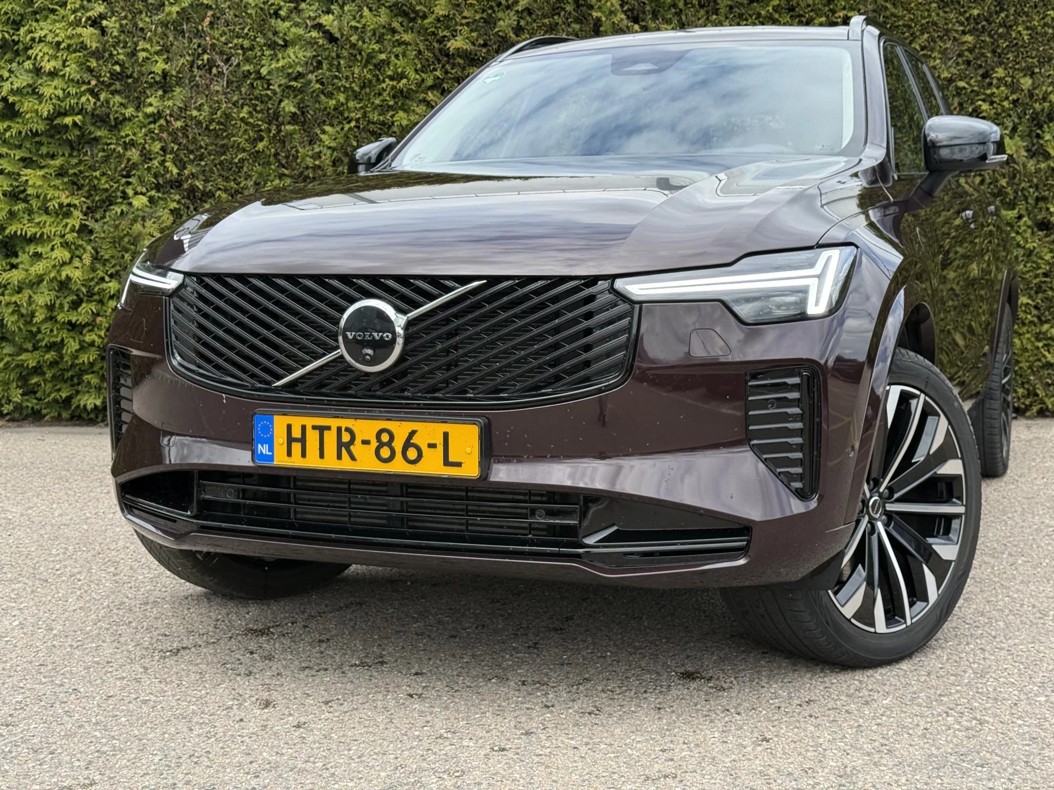 Volvo XC90 T8 Plug-in hybrid AWD Ultra Dark