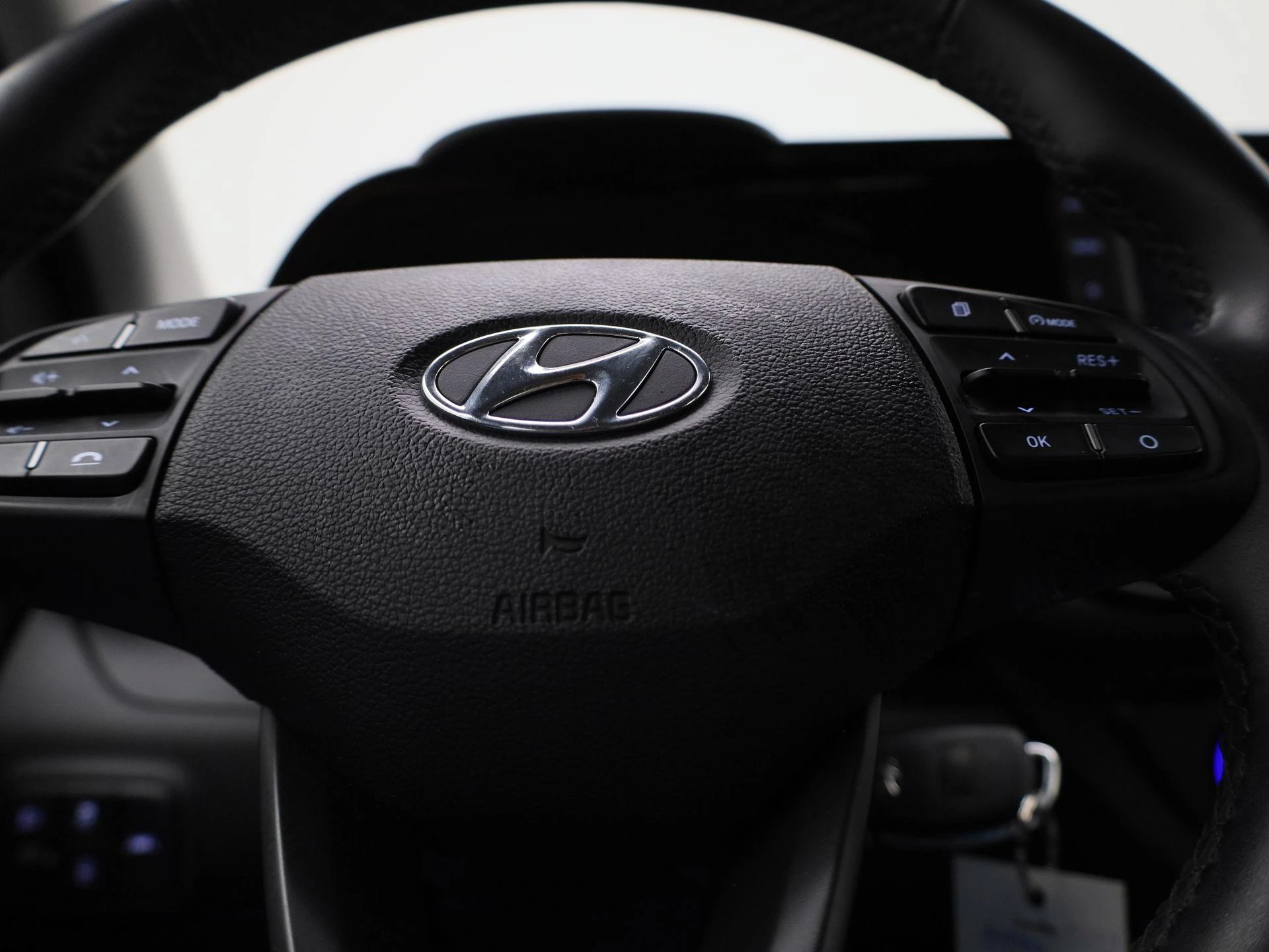 Hyundai-i10-image-25