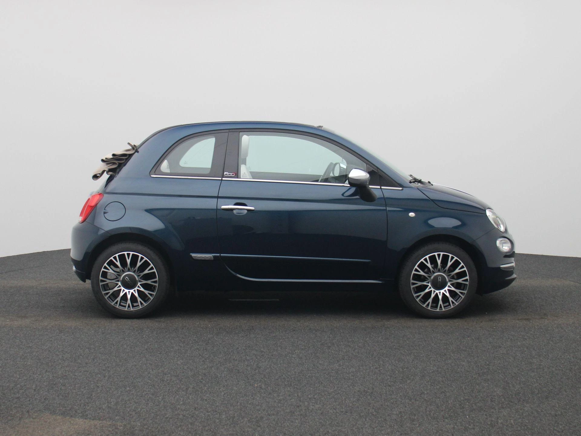 Fiat-500C-image-5