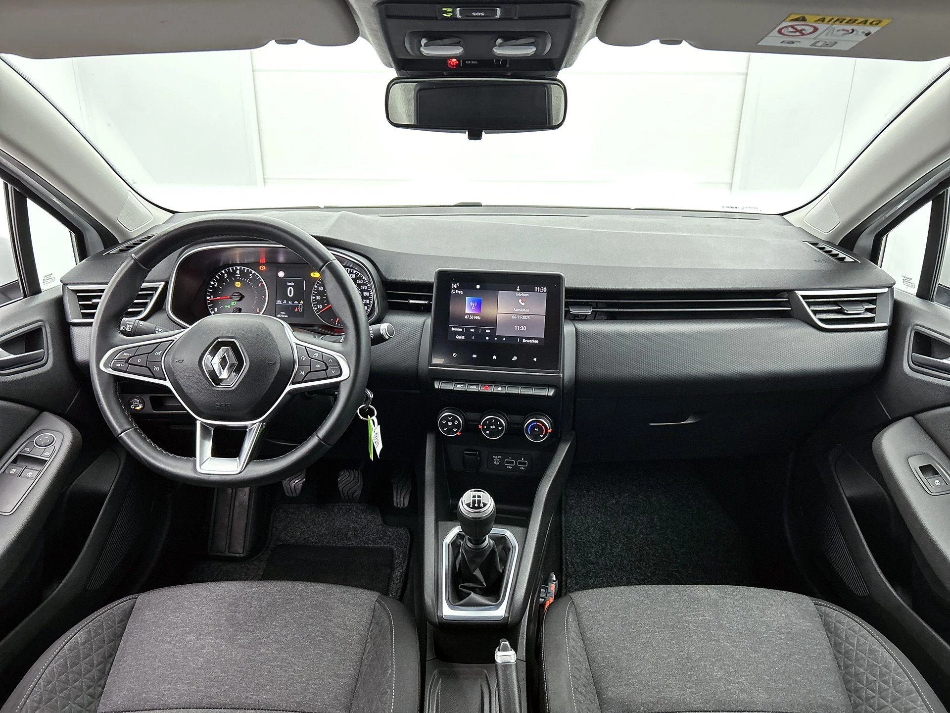 Renault-Clio-image-20