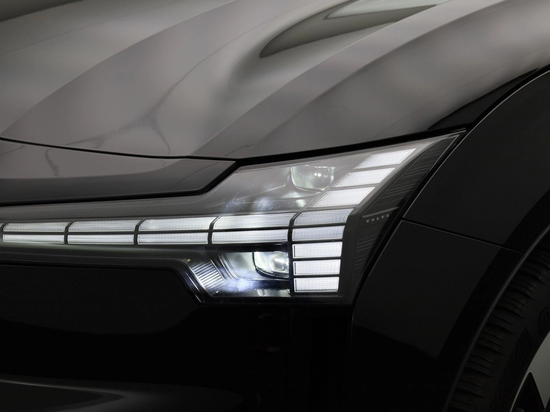 Volvo-EX30-image-19