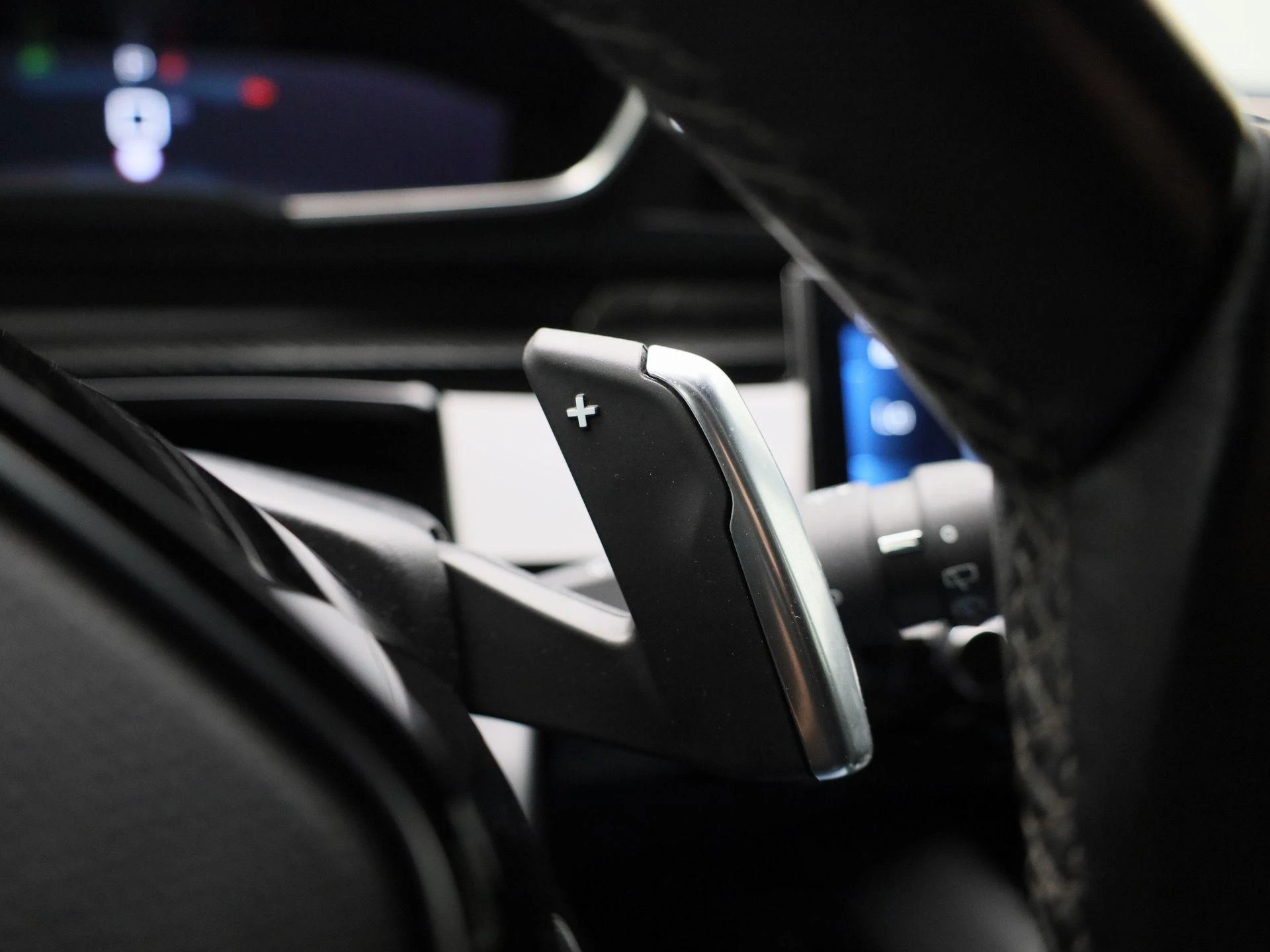 Peugeot-508-image-24