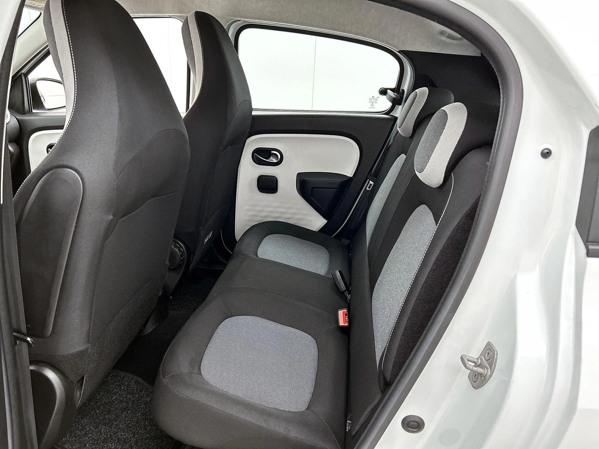 Renault-Twingo-image-5