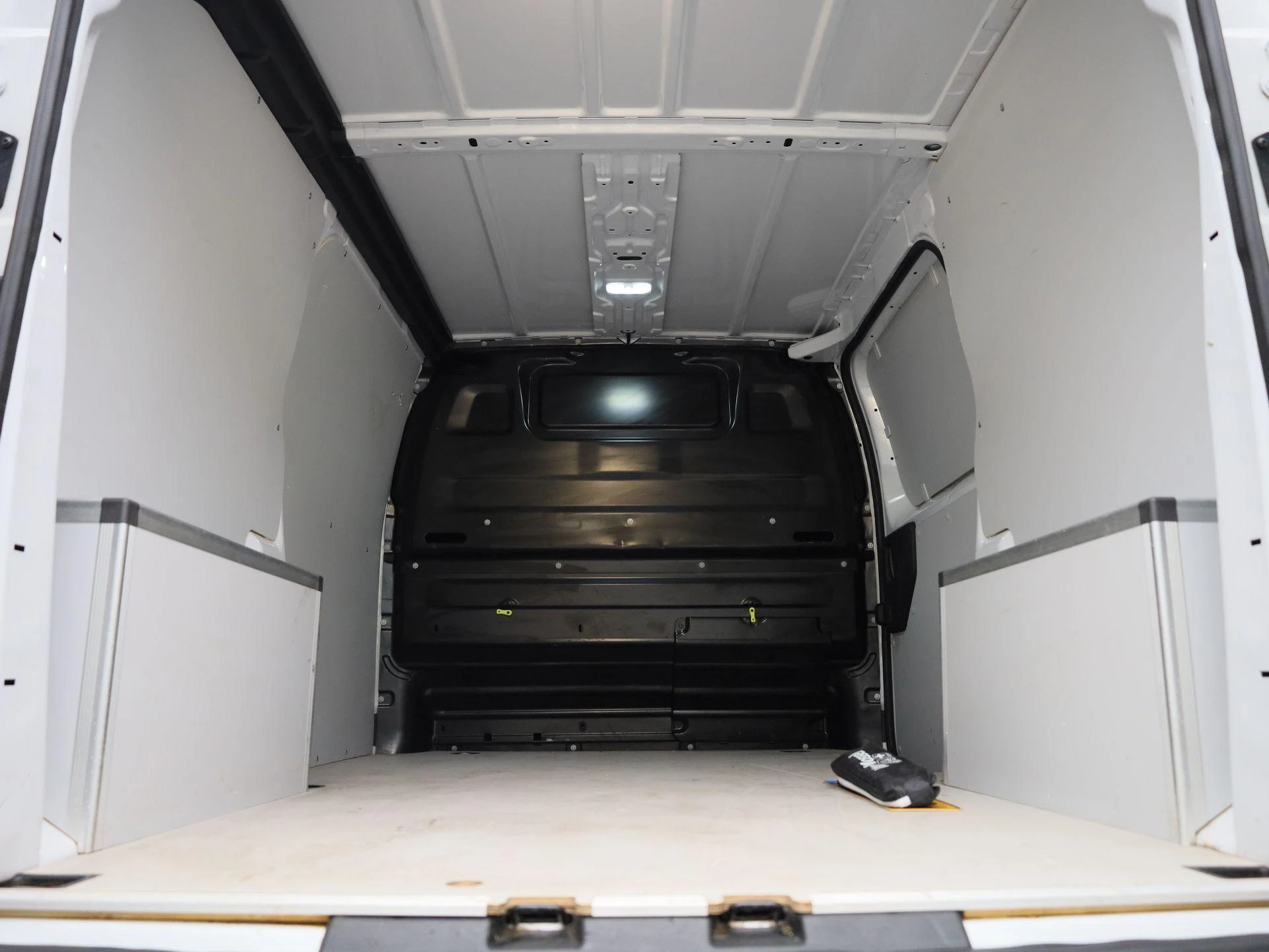 Opel-Vivaro-image-17