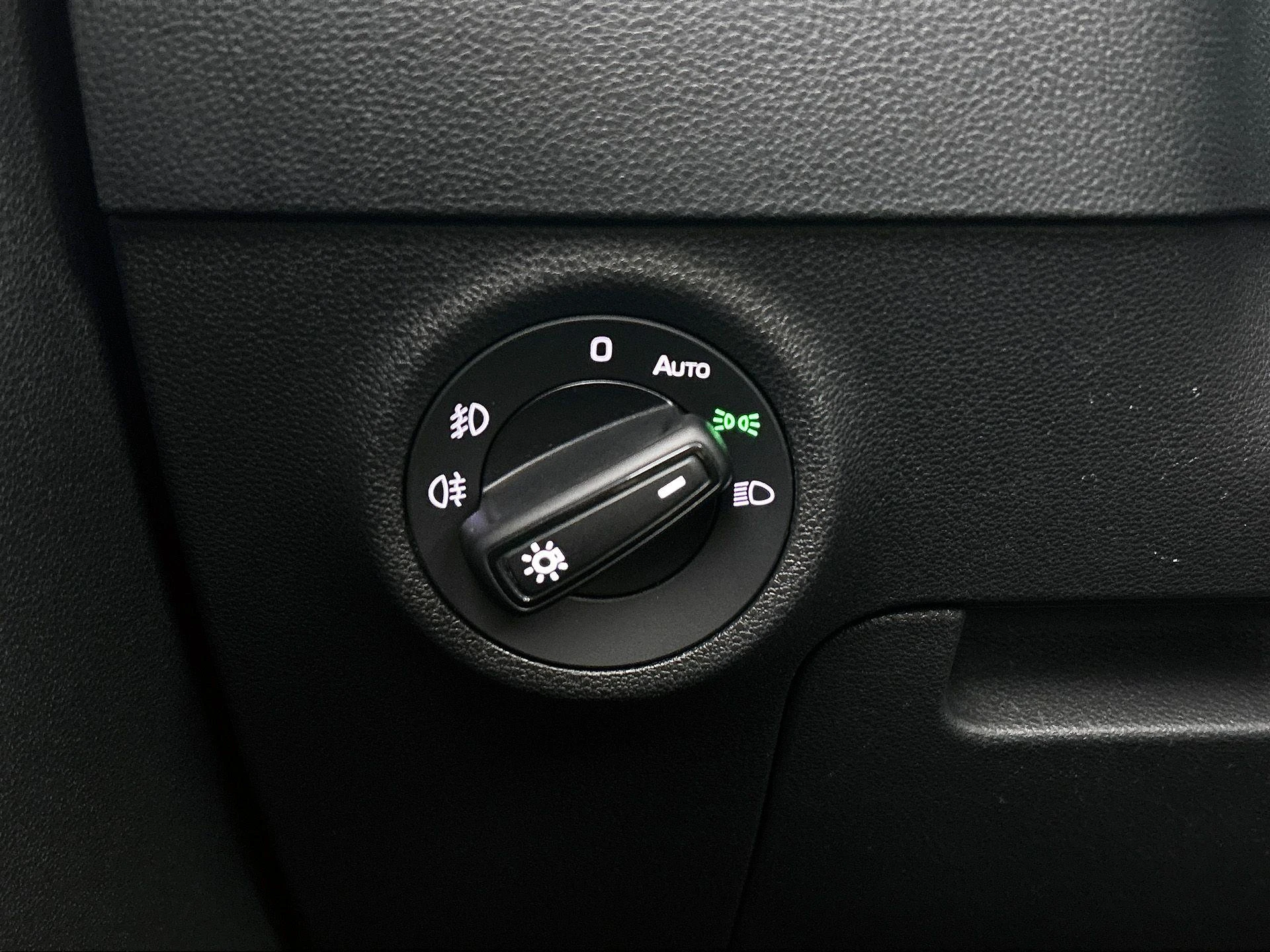 Škoda-Karoq-image-15