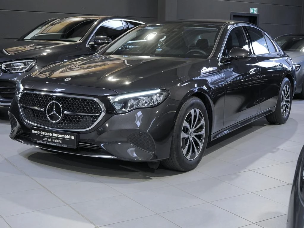 Mercedes-Benz-E-Klasse 220 d-image-6