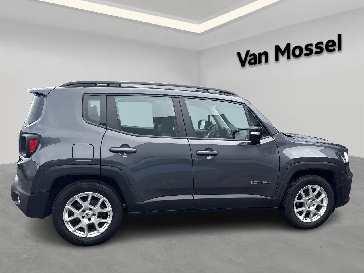 Jeep-Renegade-image-4