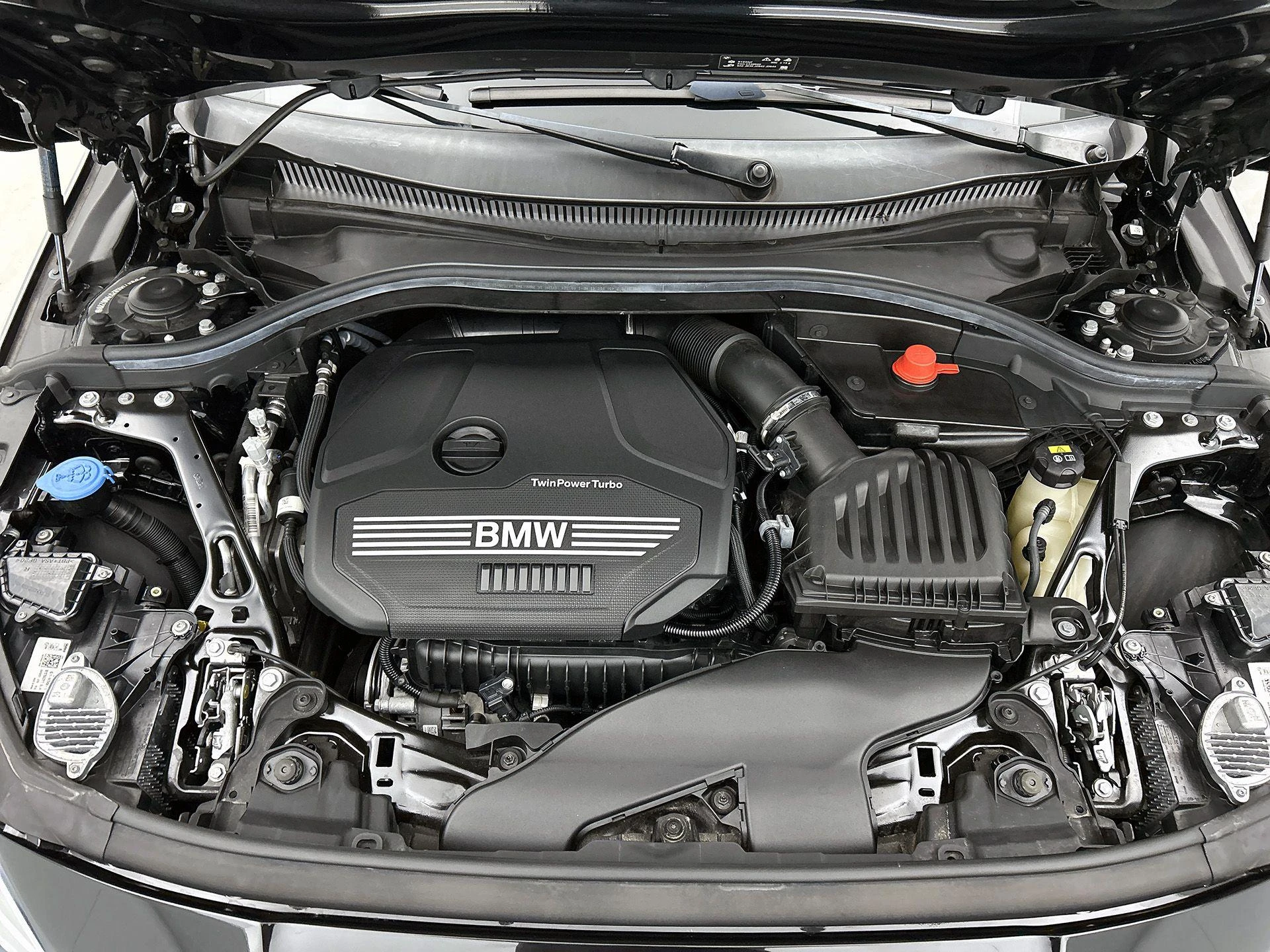 BMW-2 Serie-image-28