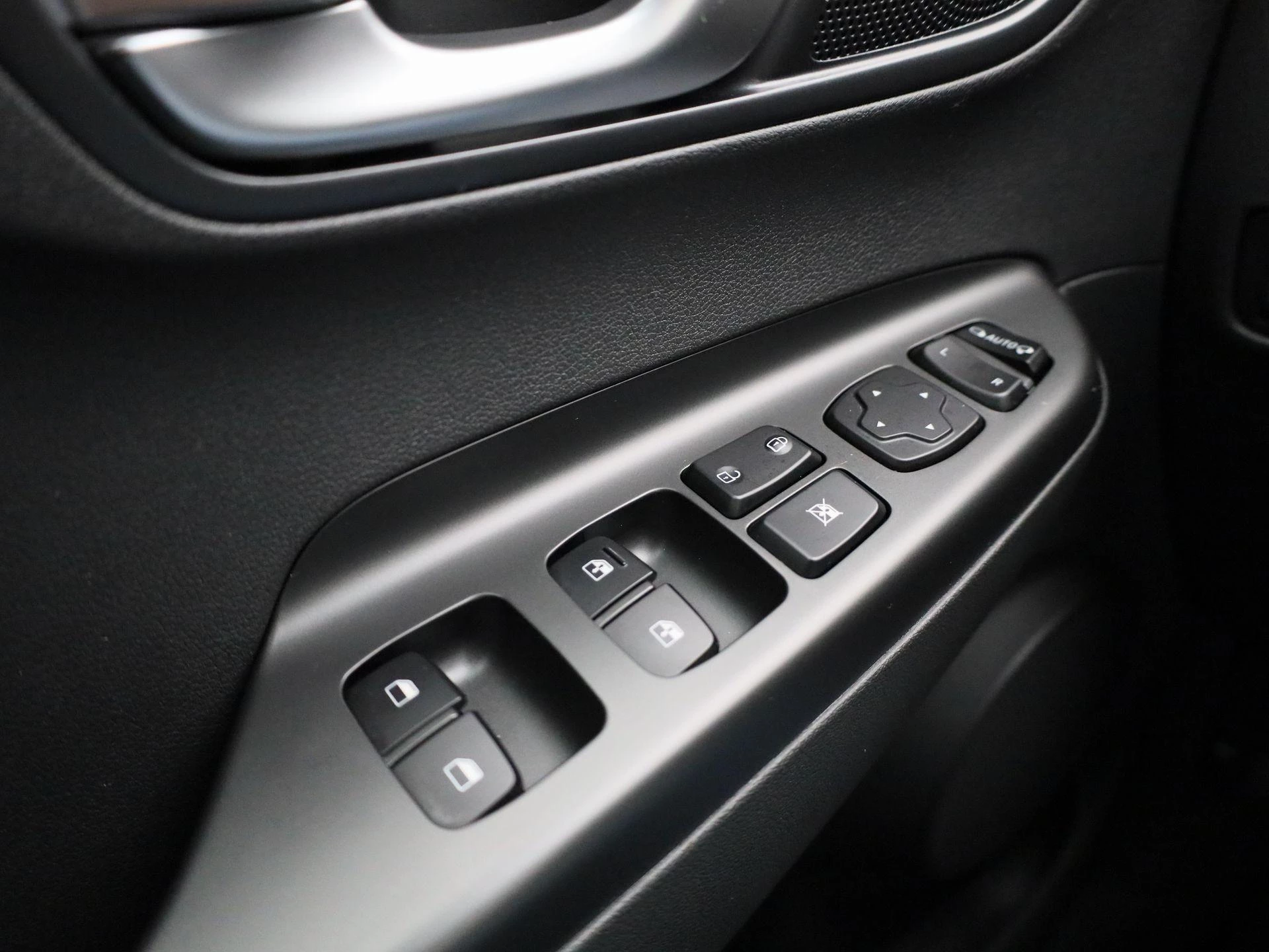 Hyundai-Kona-image-26