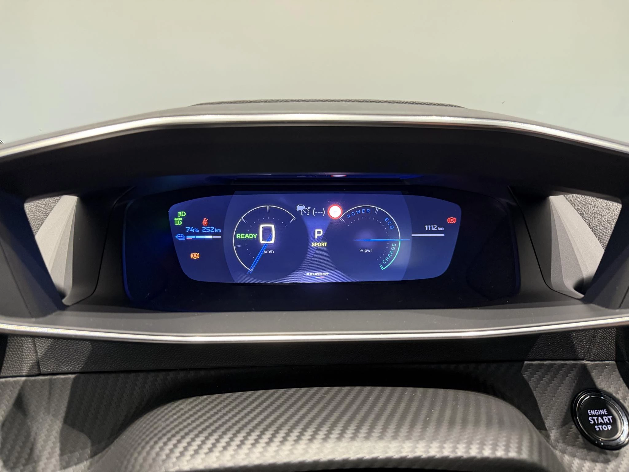 Peugeot-e-208-image-14