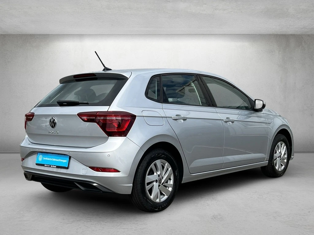 Volkswagen-Polo-image-2