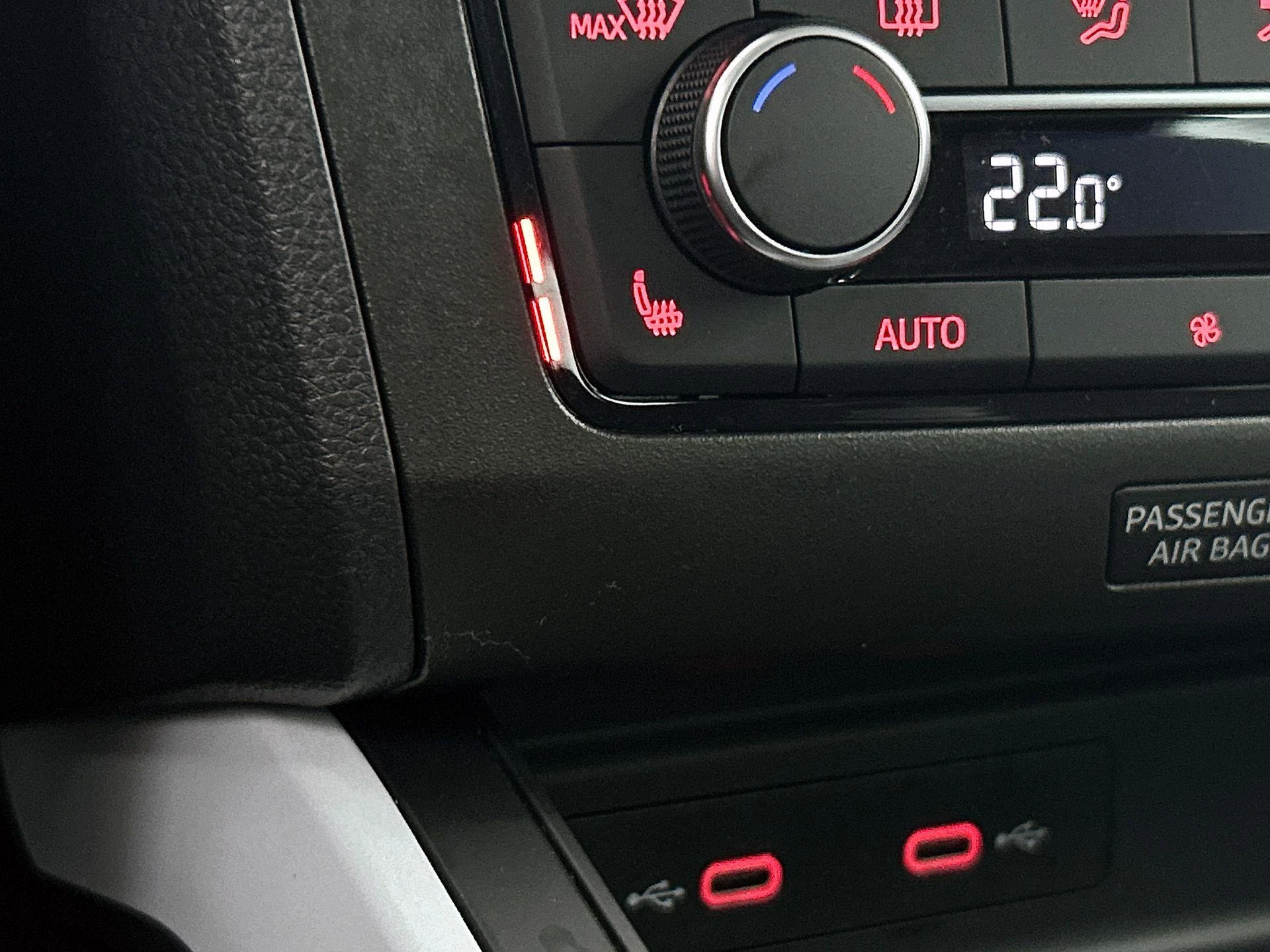 SEAT-Arona-image-7