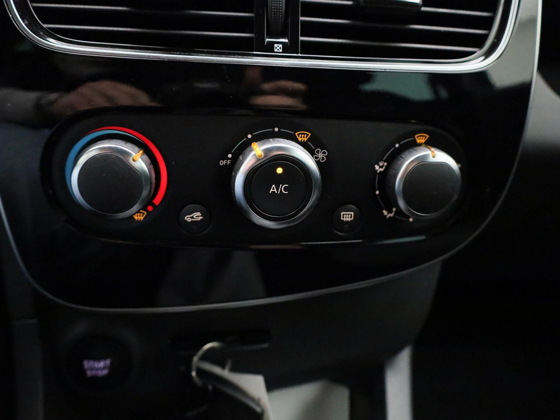 Renault Clio SCe 65 Zen