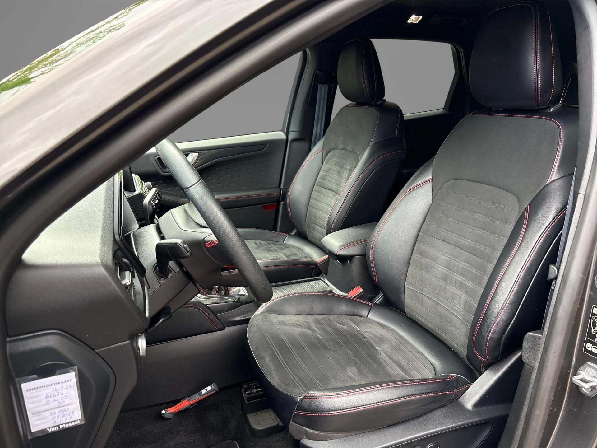 Ford-Kuga-image-37