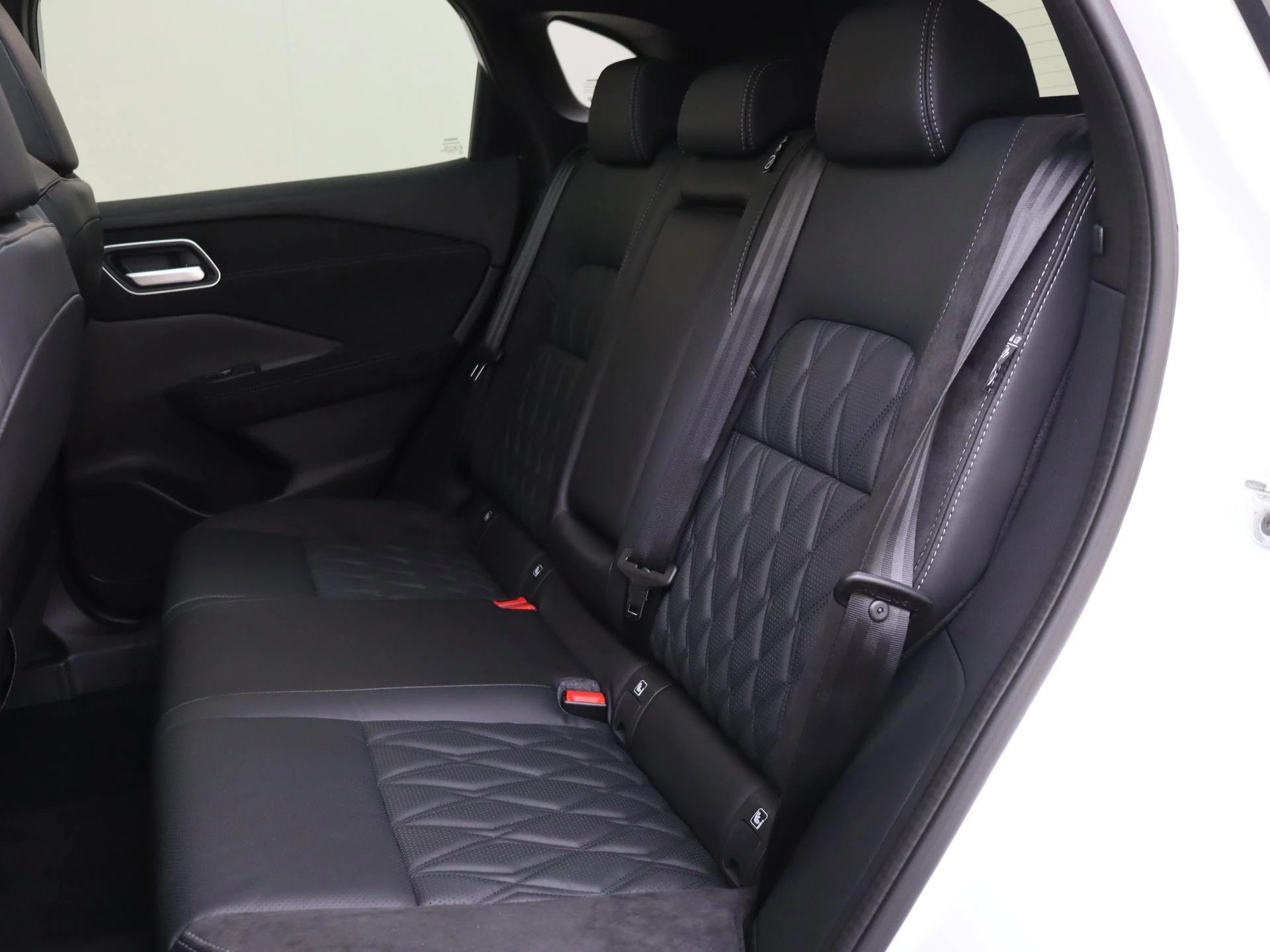 Nissan-QASHQAI-image-11