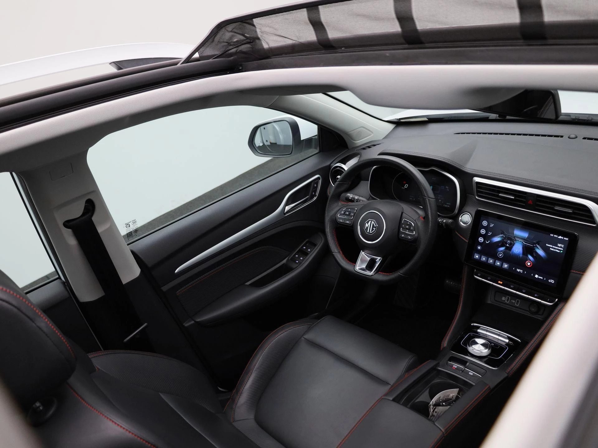 MG ZS EV Long Range Luxury 70 kWh