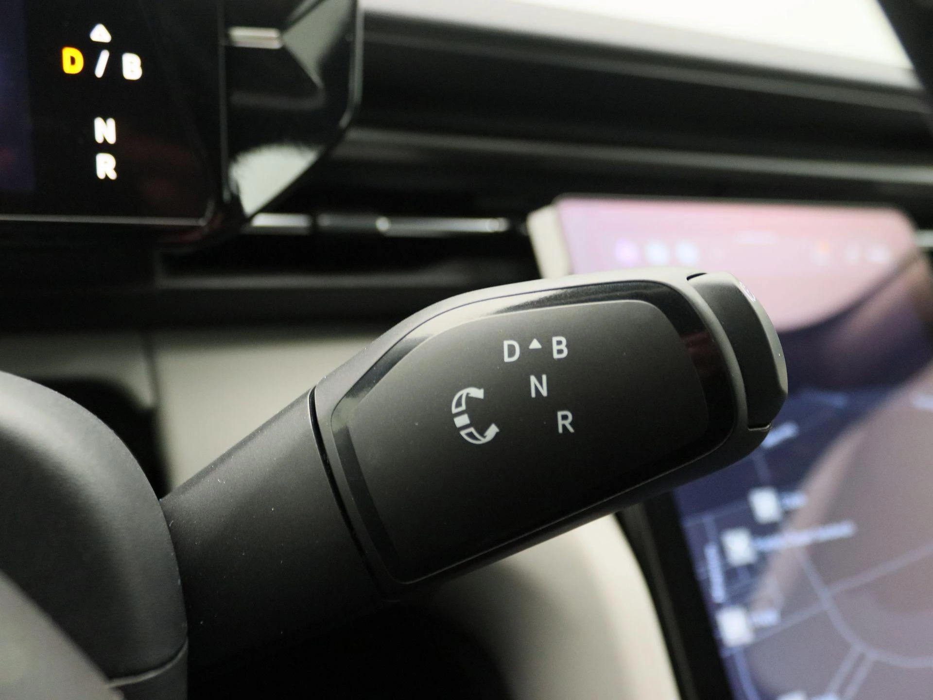 Ford-Explorer-image-9