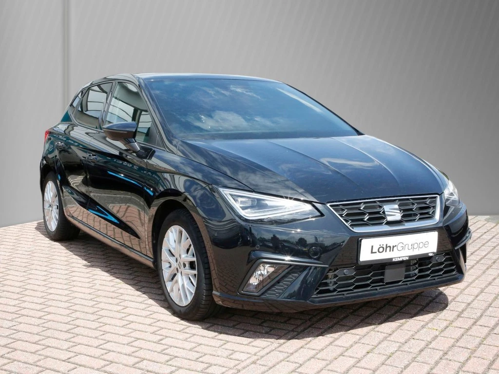 SEAT Ibiza 1.5 TSI DSG FR 17" LM NAVI LED RFK ACC SHZ