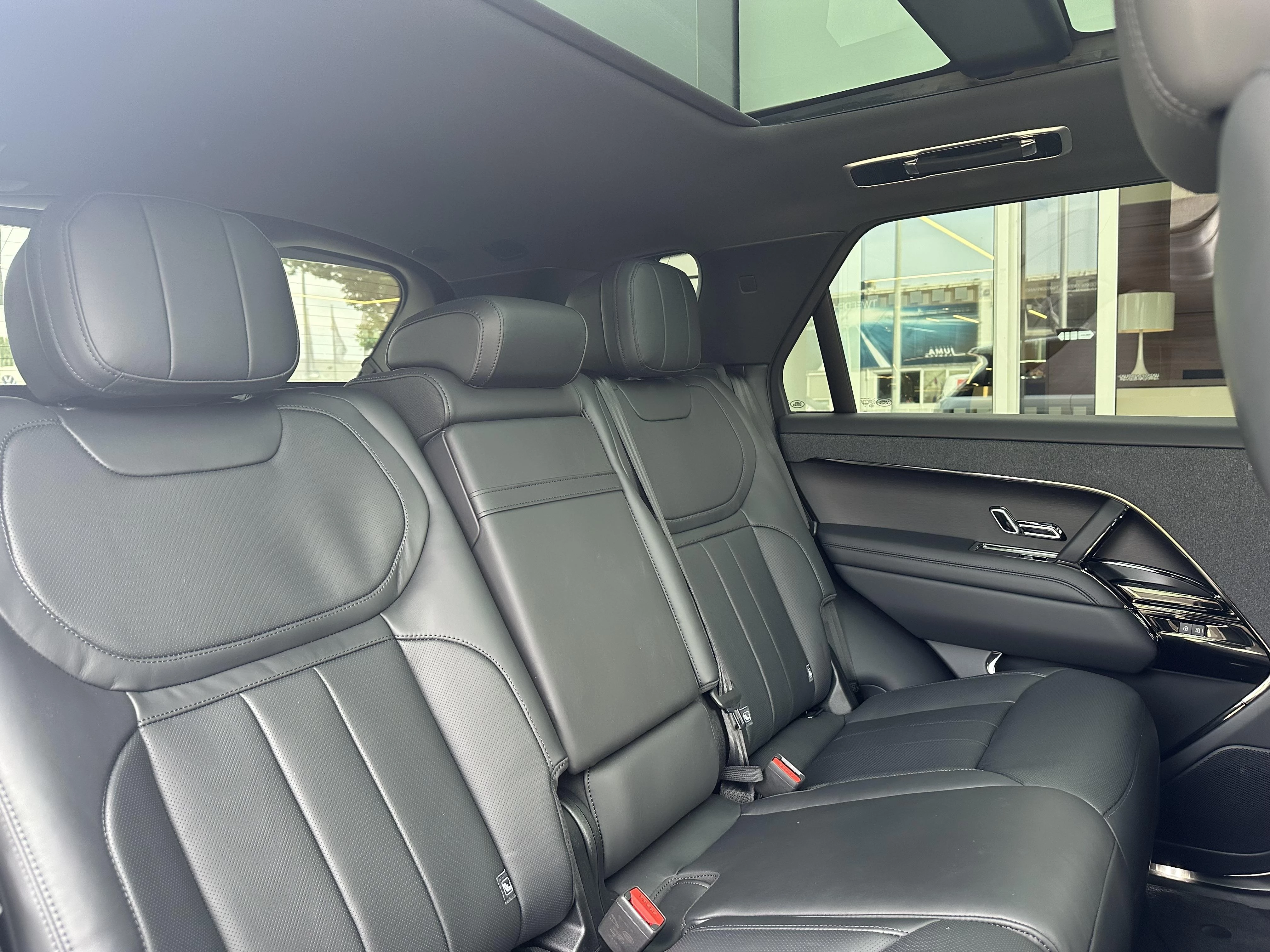 Land Rover-Range Rover Sport-image-9