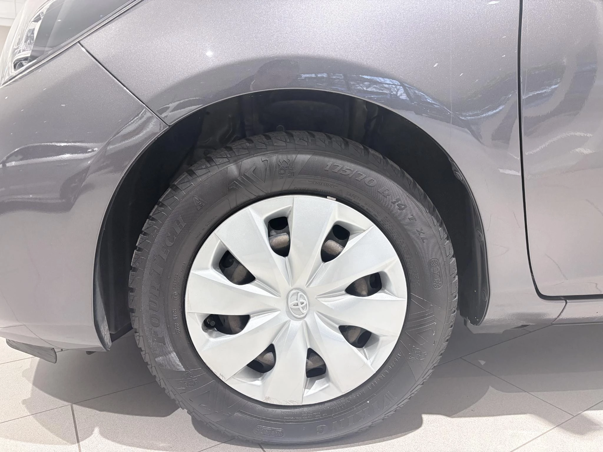 Toyota-Yaris-image-1