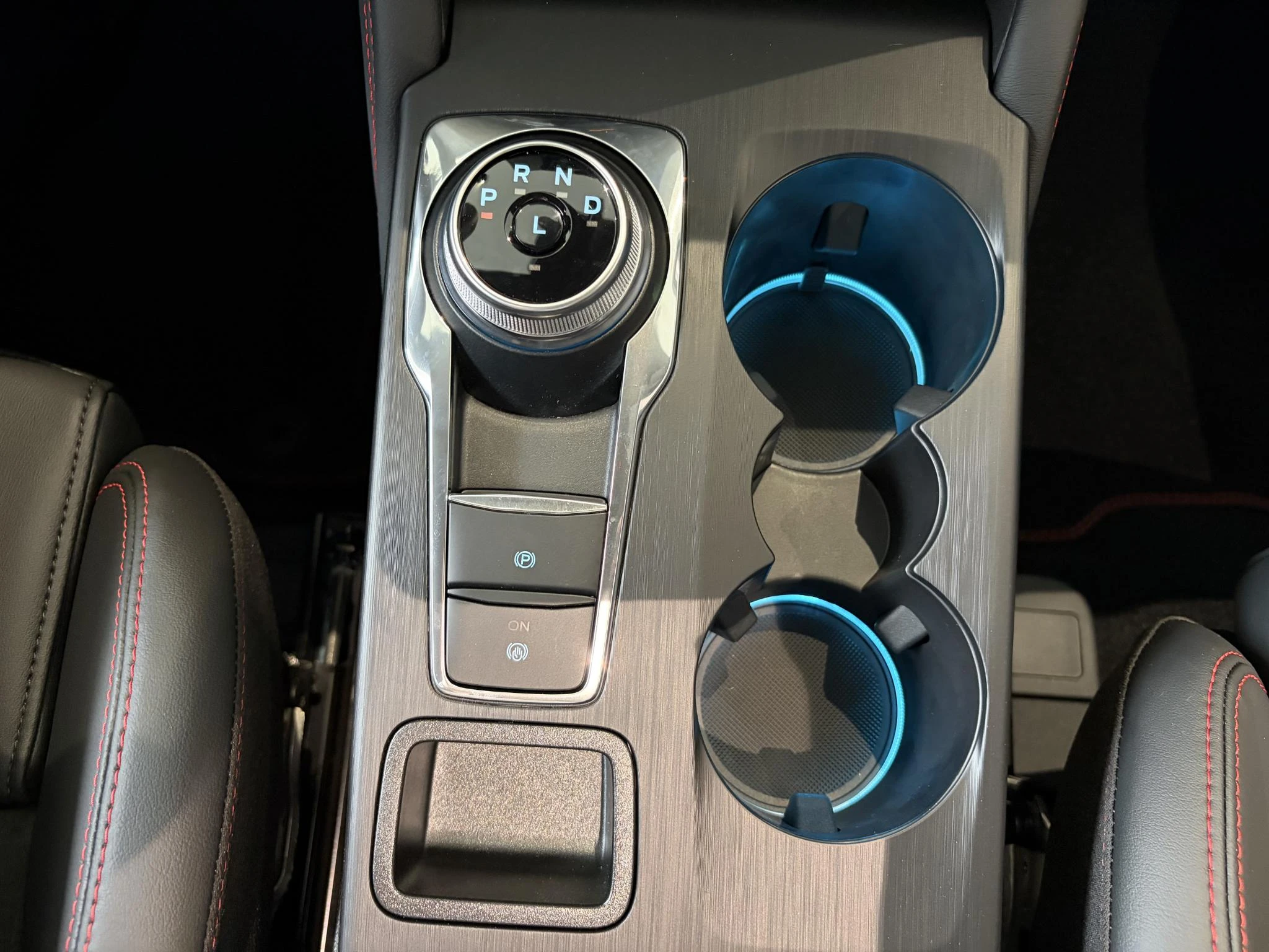 Ford-Kuga-image-13