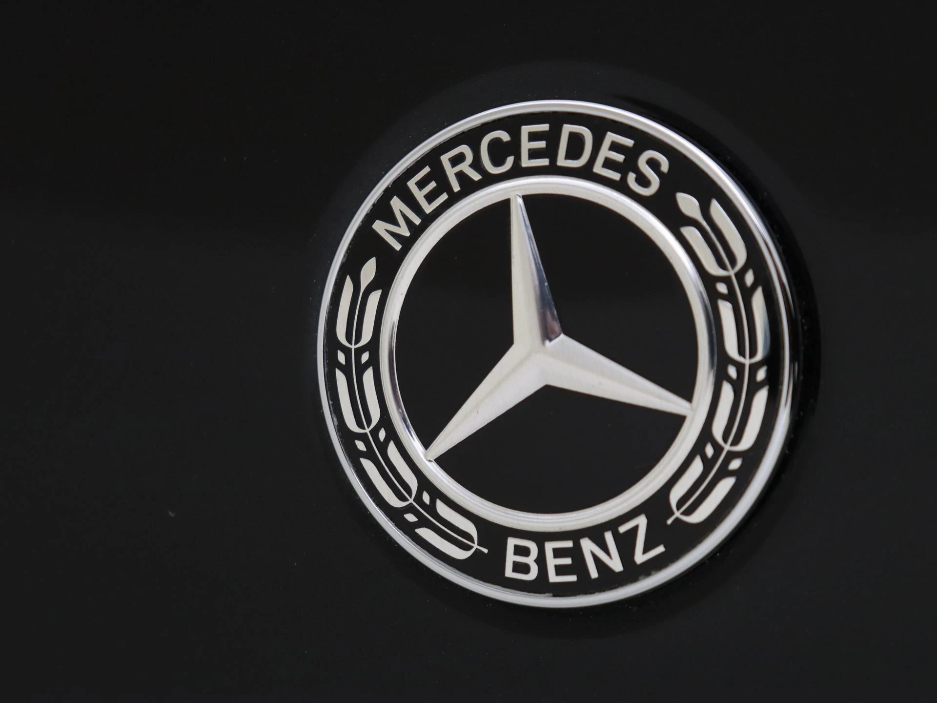 Mercedes-Benz-CLA-image-26
