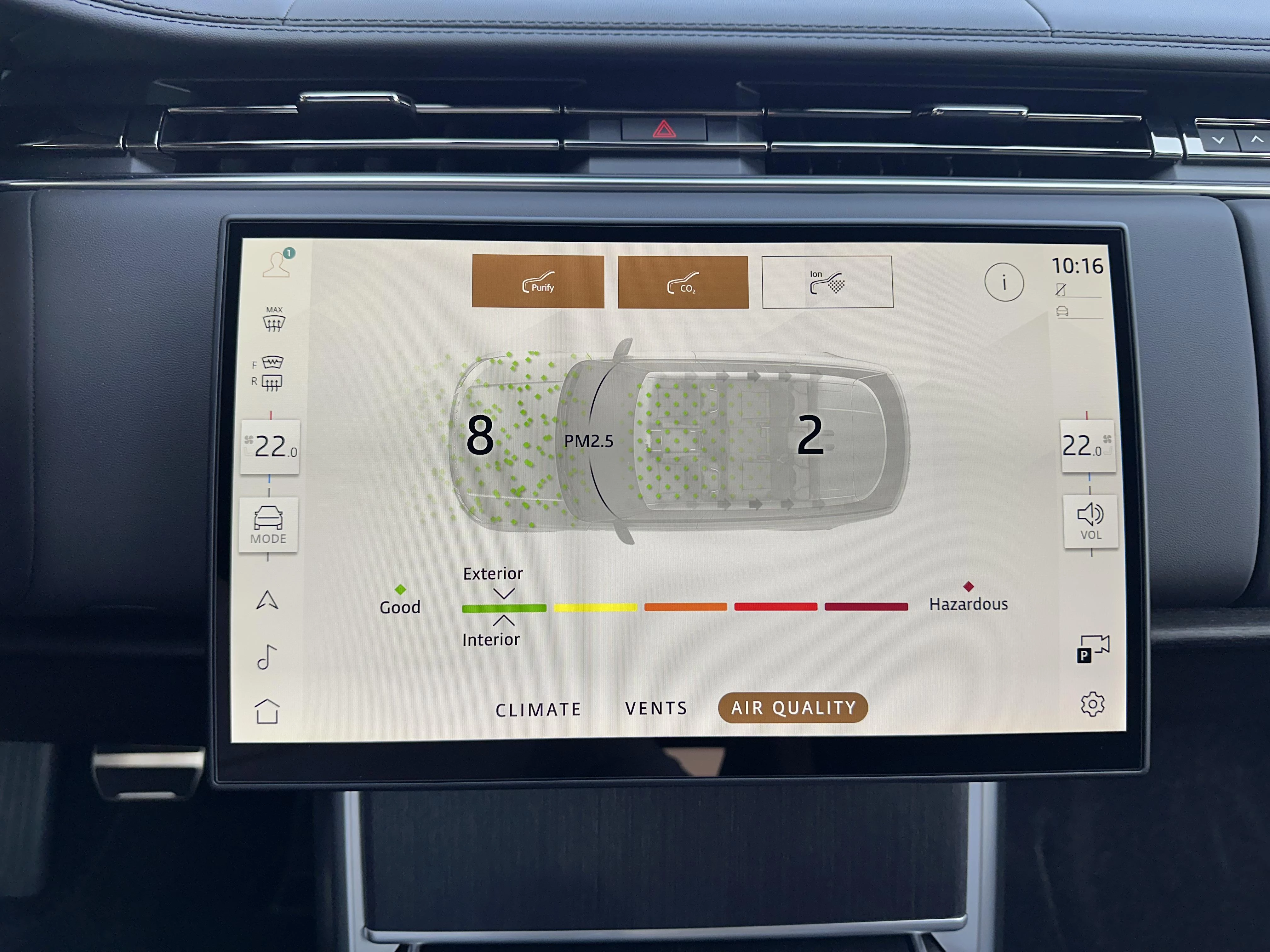 Land Rover-Range Rover-image-30