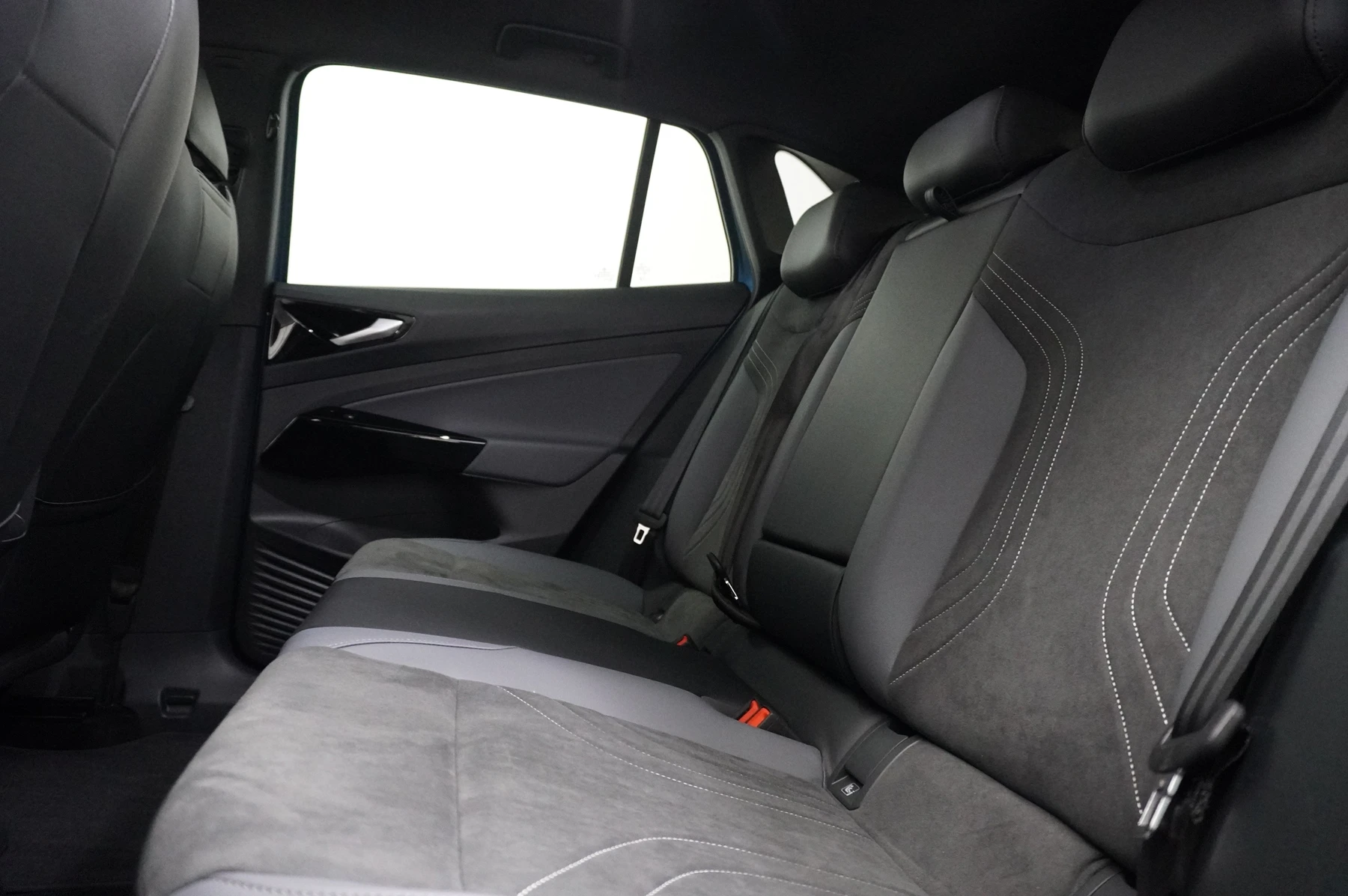 Volkswagen-ID.4-image-9