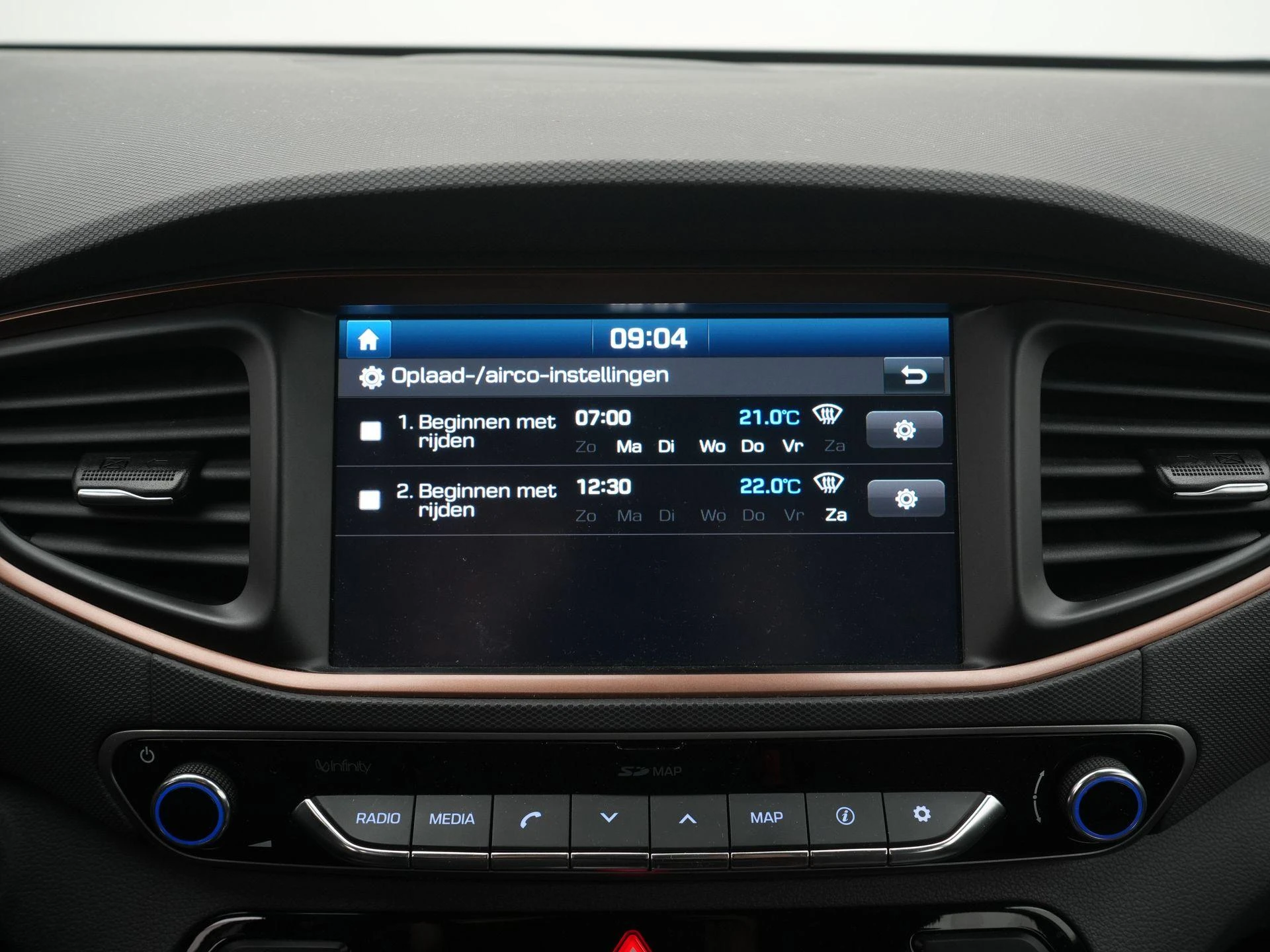 Hyundai-IONIQ-image-15