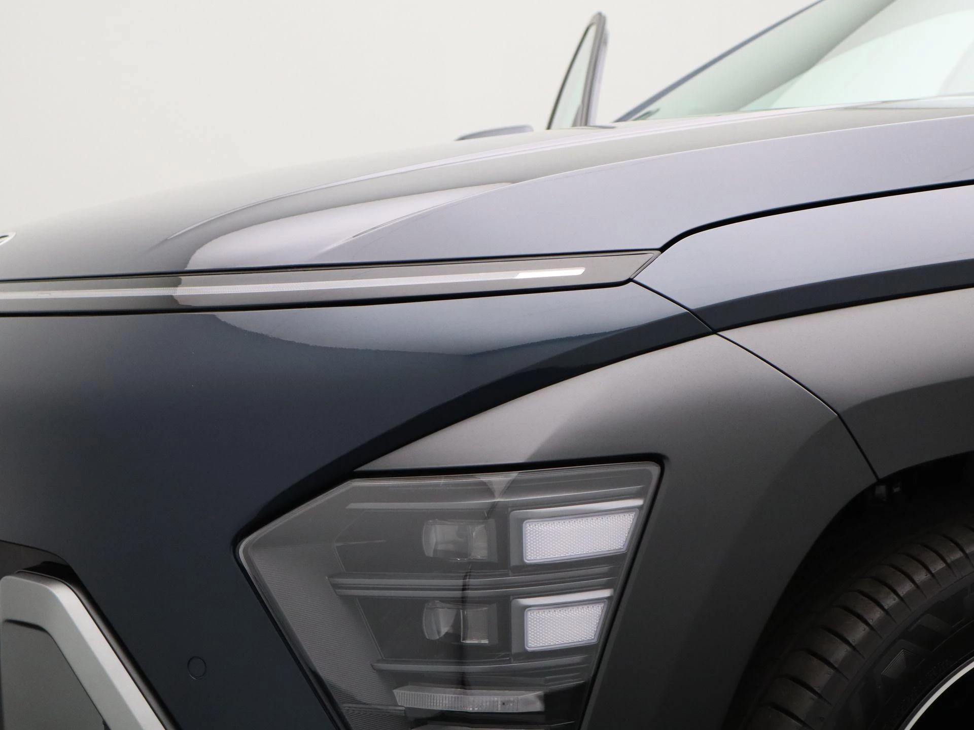 Hyundai Kona 1.6 GDI HEV Premium Sky