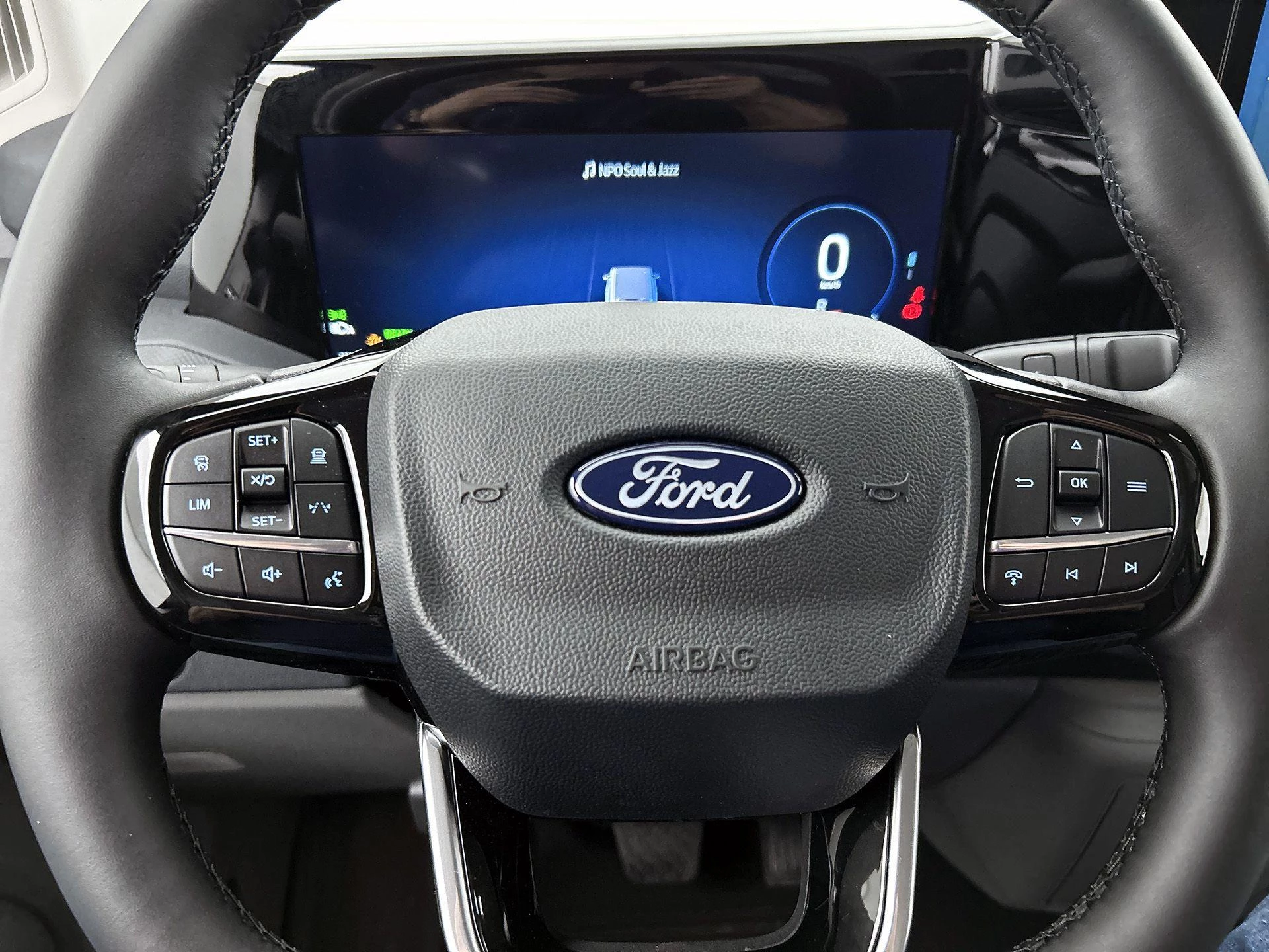 Ford-Transit Custom-image-31